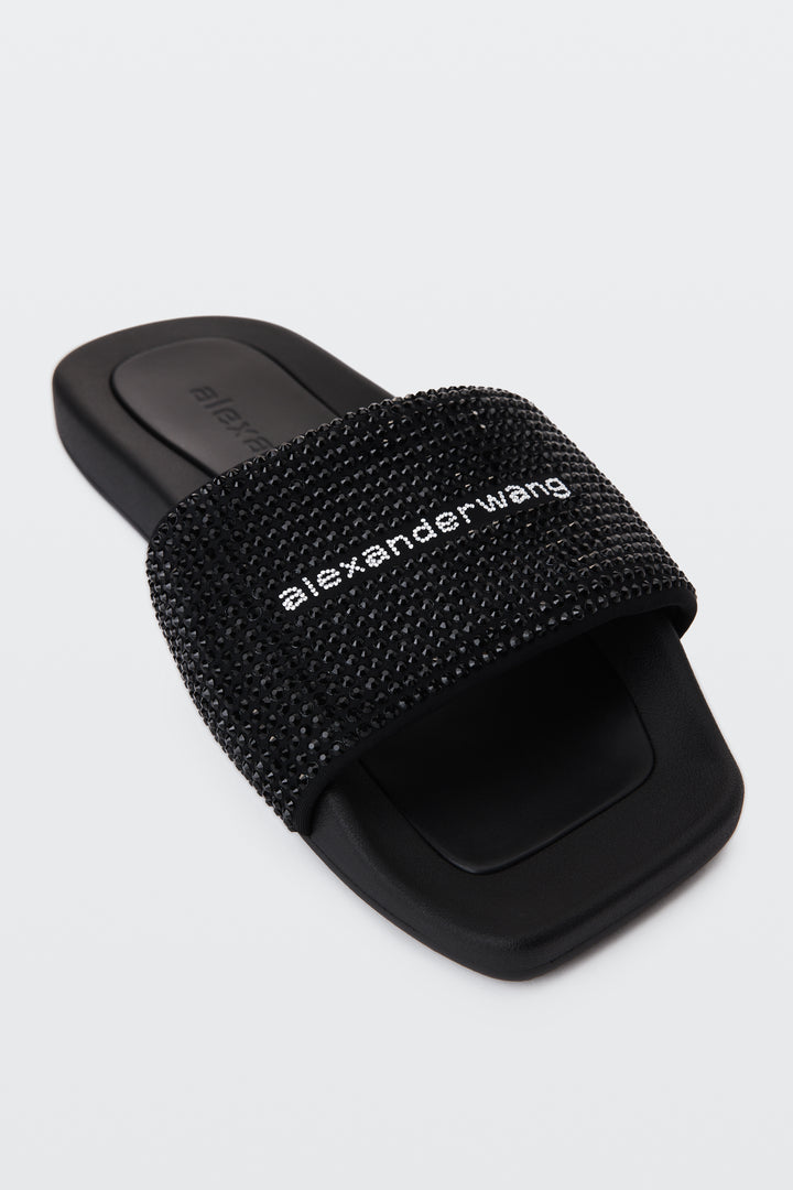 BLACK/JET