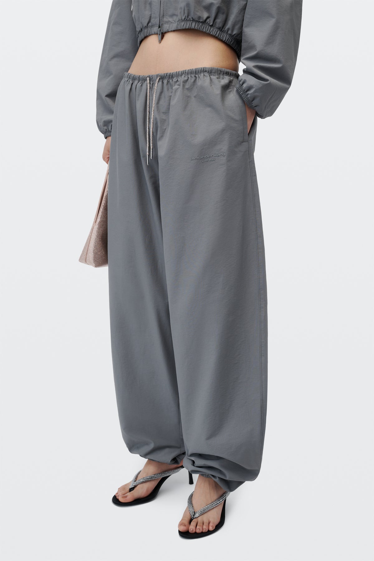 STEEL GREY