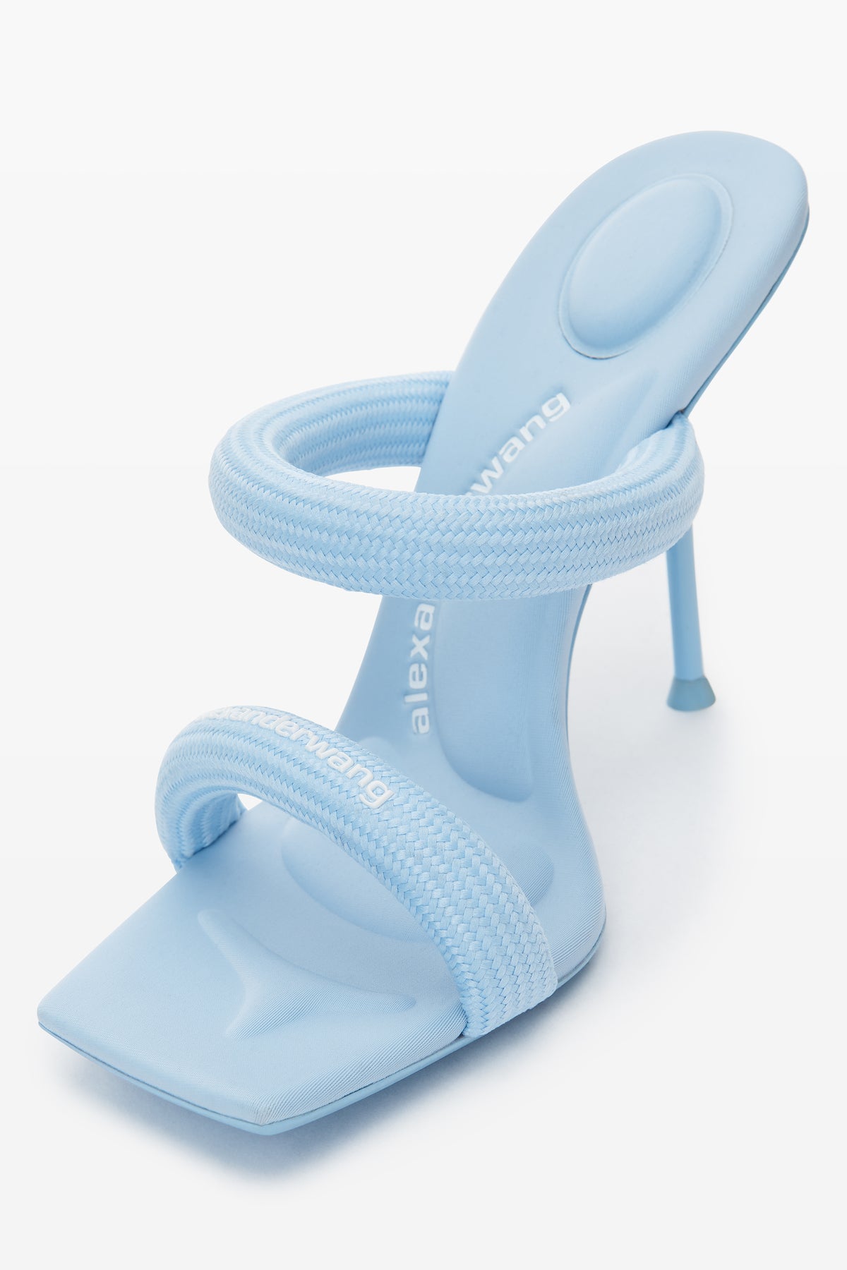 CHAMBRAY BLUE