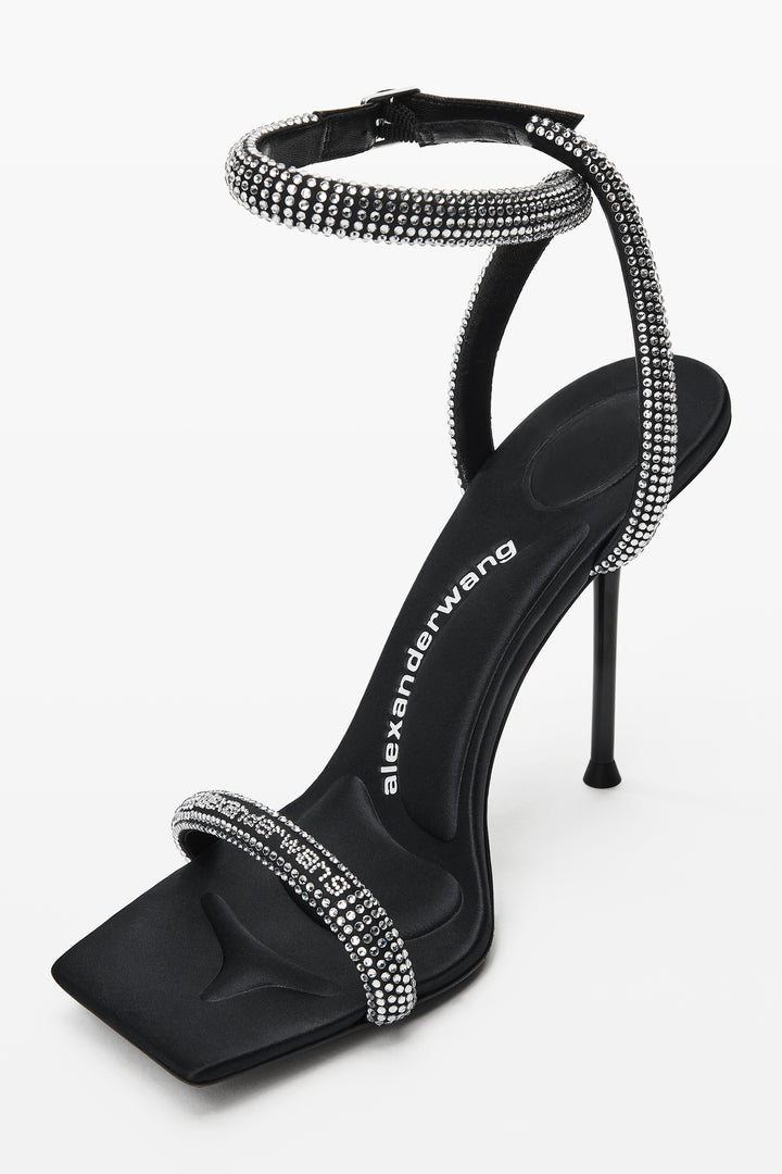 BLACK/SILVER