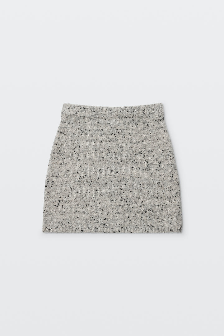 LIGHT GREY
