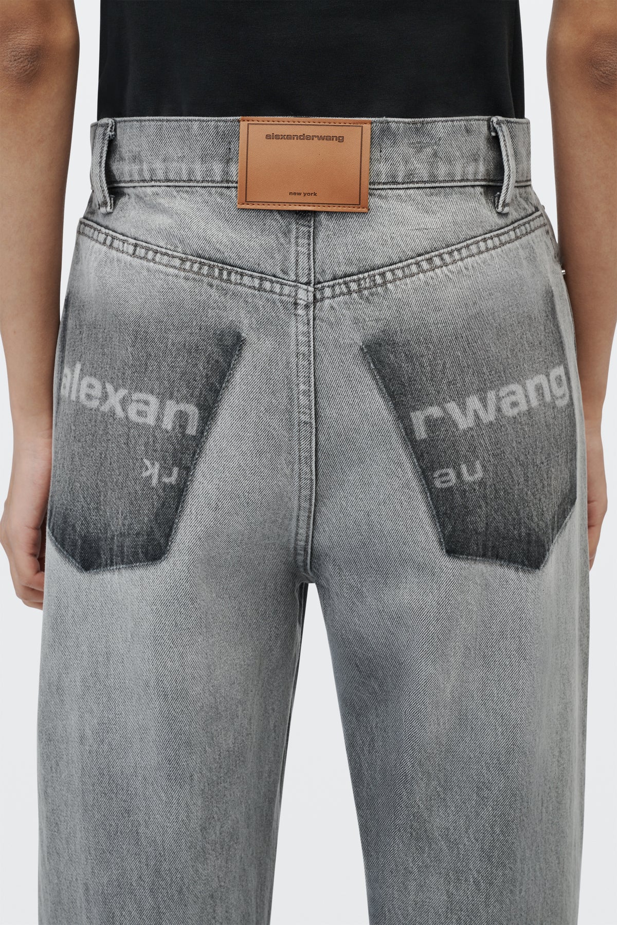 WASHED GREY