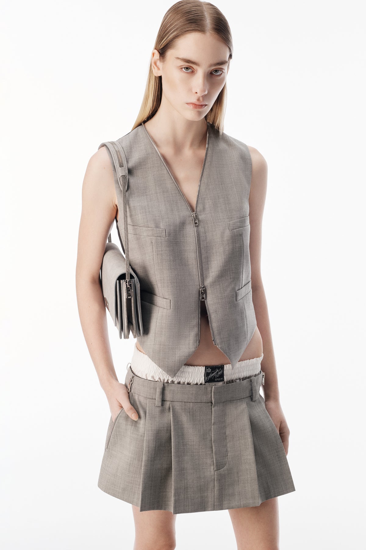 LIGHT HEATHER GREY