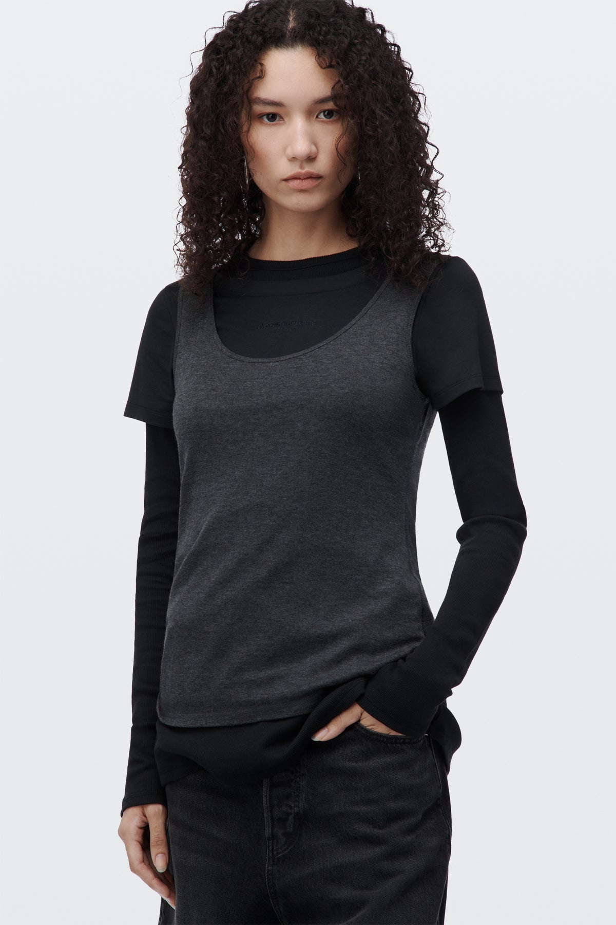 BLACK/CHARCOAL