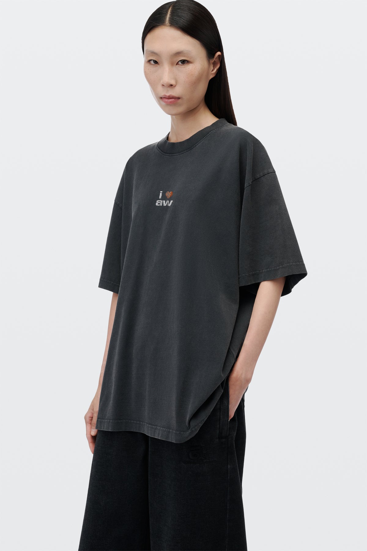 WASHED BLACK