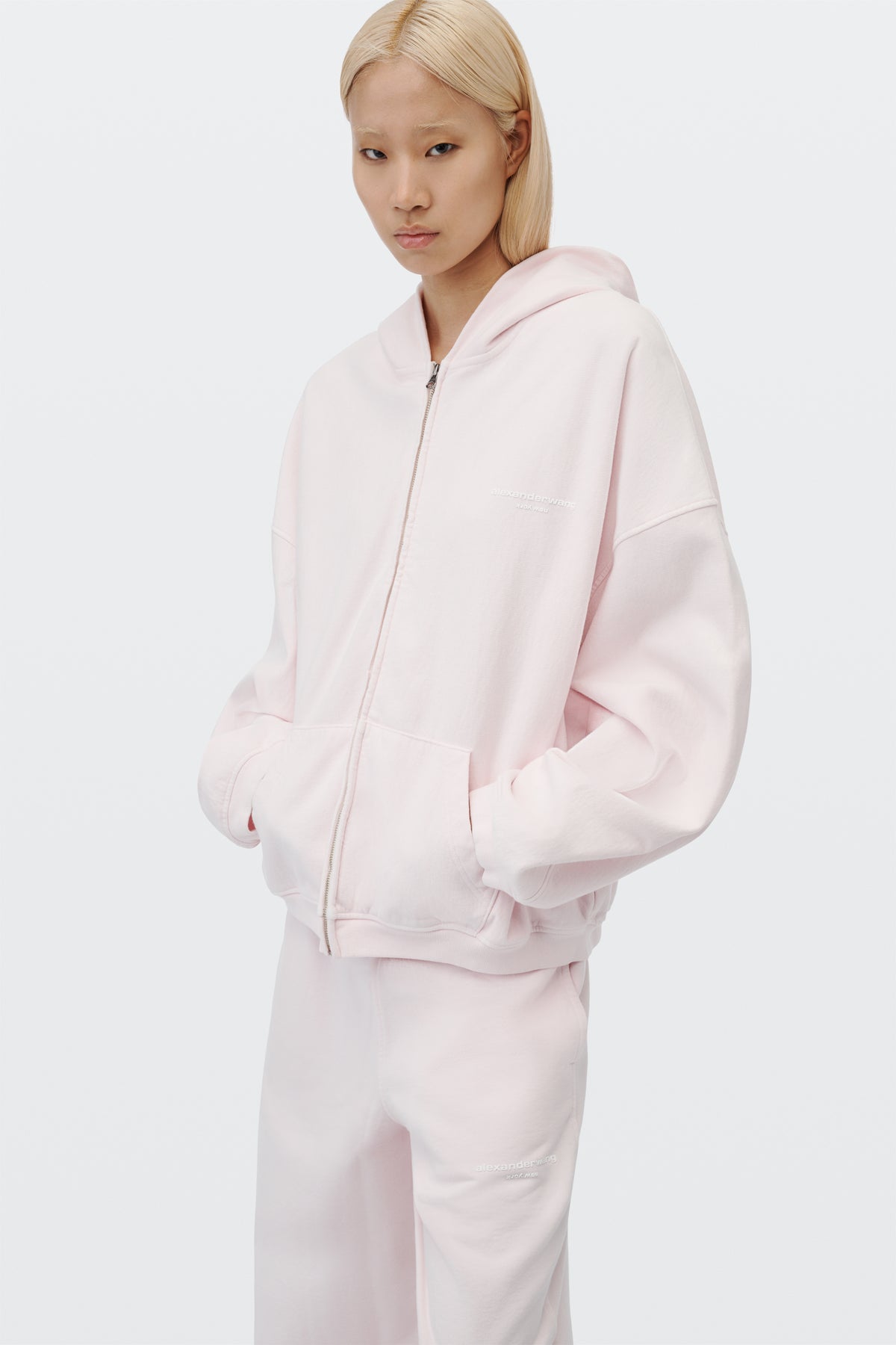 WASHED LIGHT PINK