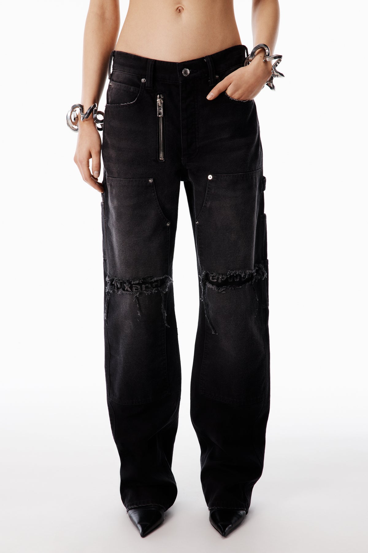VINTAGE BLACK