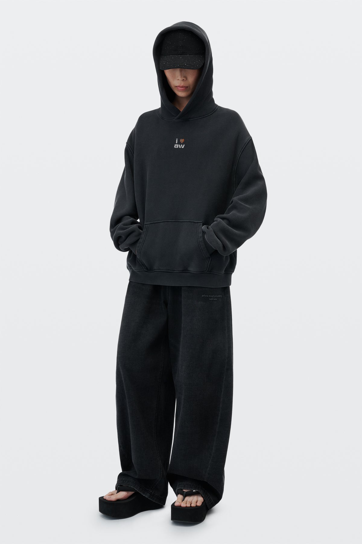 WASHED BLACK
