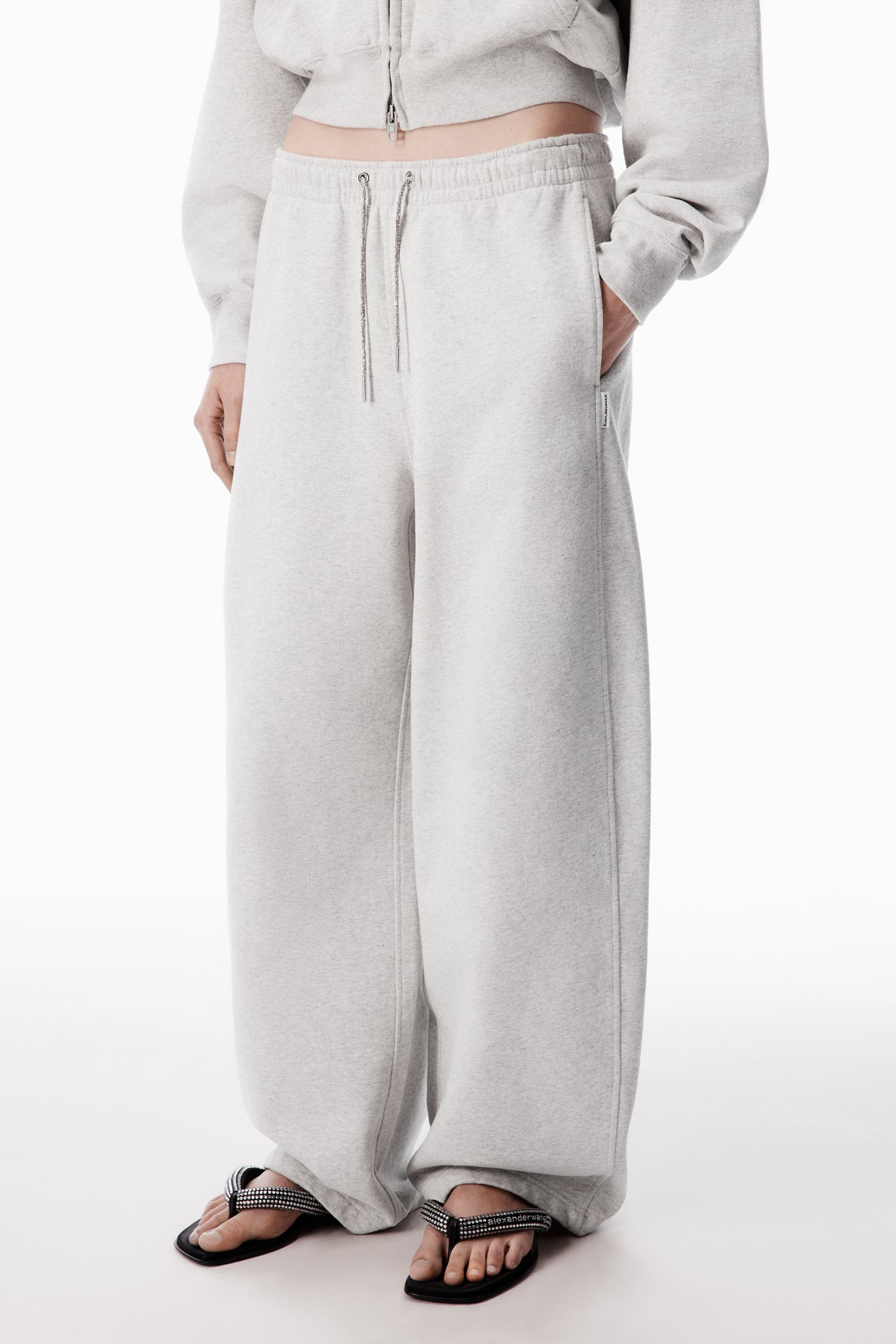 LIGHT HEATHER GREY