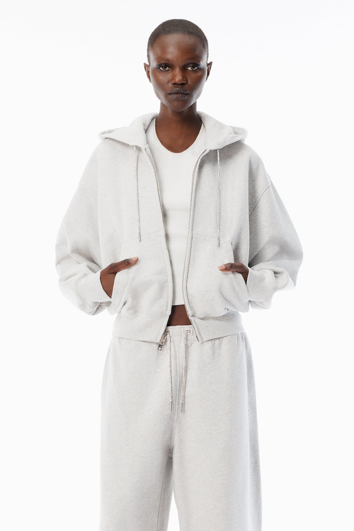 LIGHT HEATHER GREY