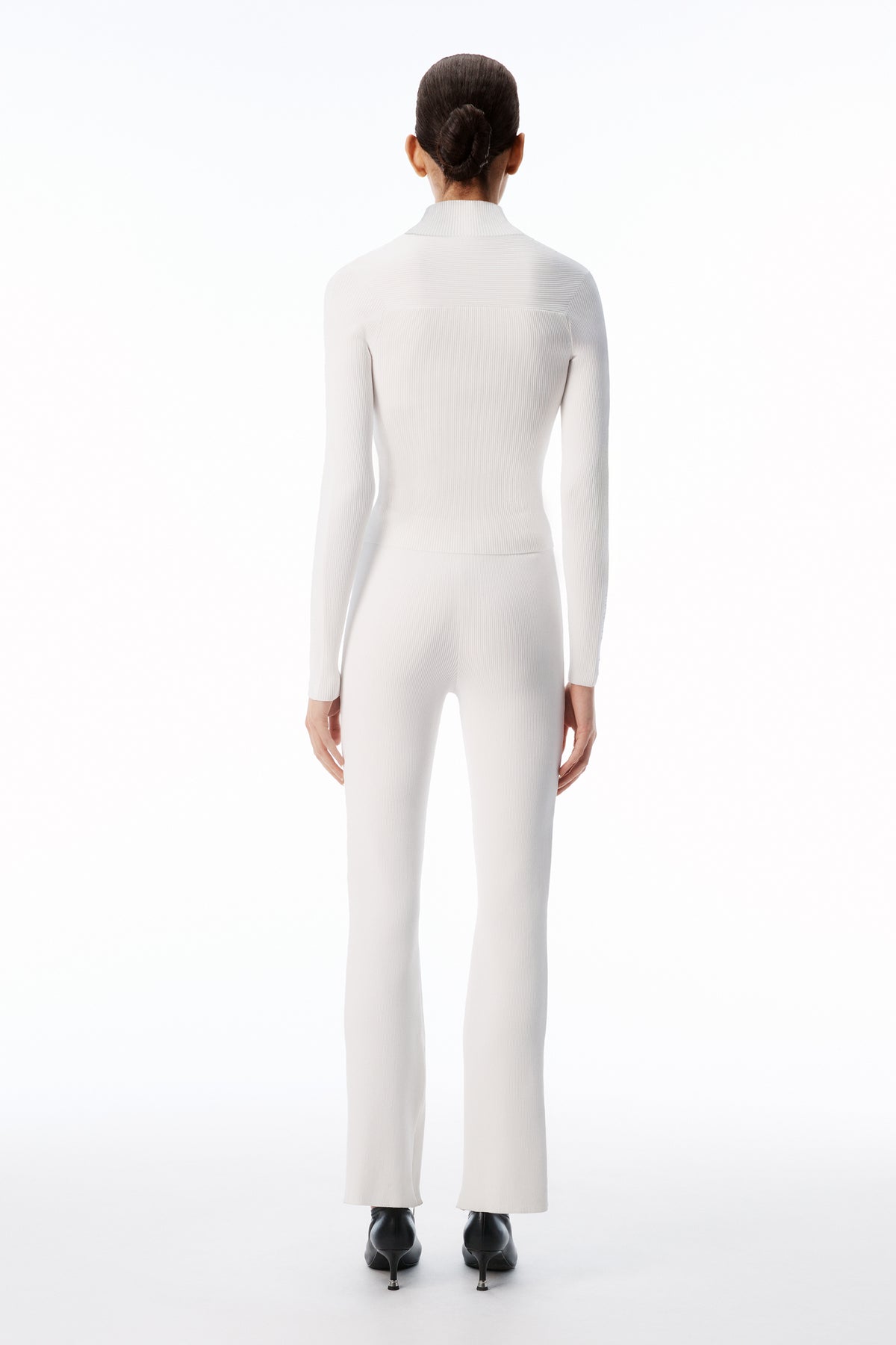 OPTIC WHITE