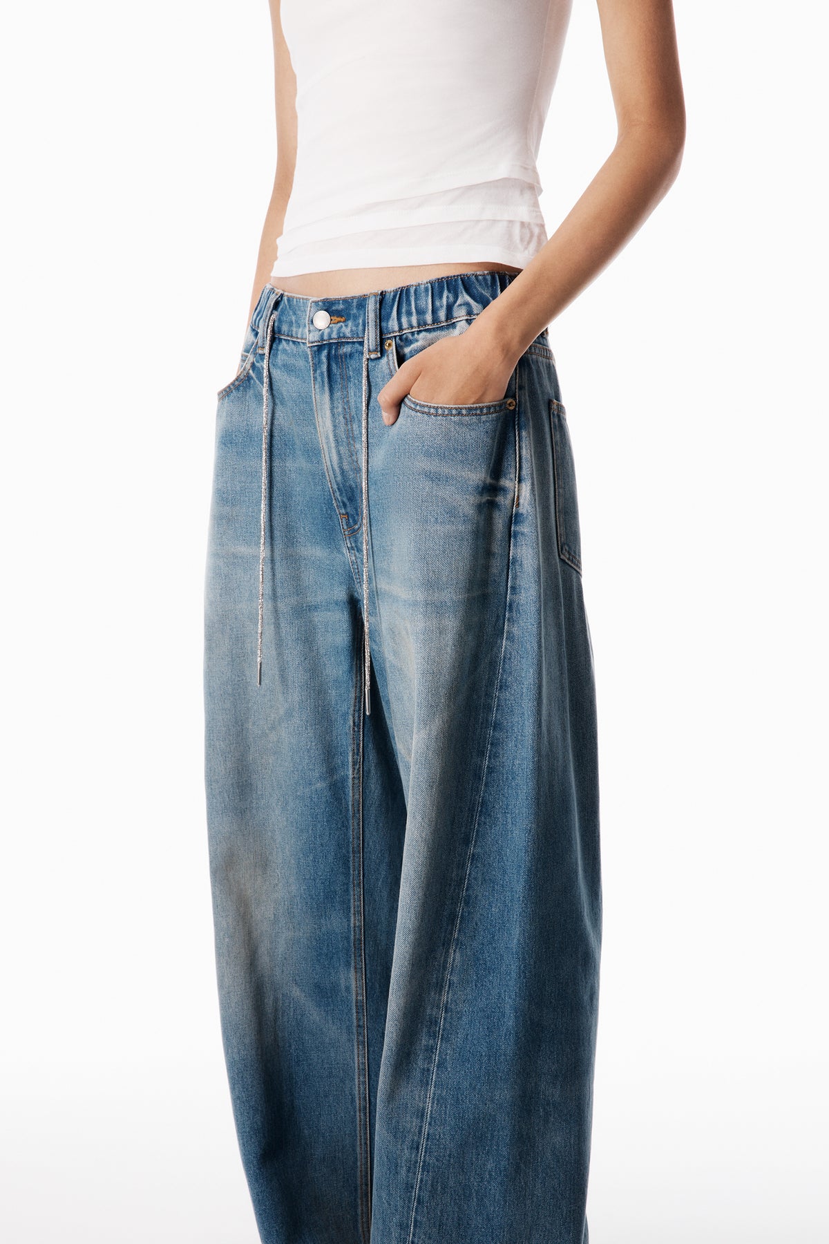 TINTED MEDIUM INDIGO