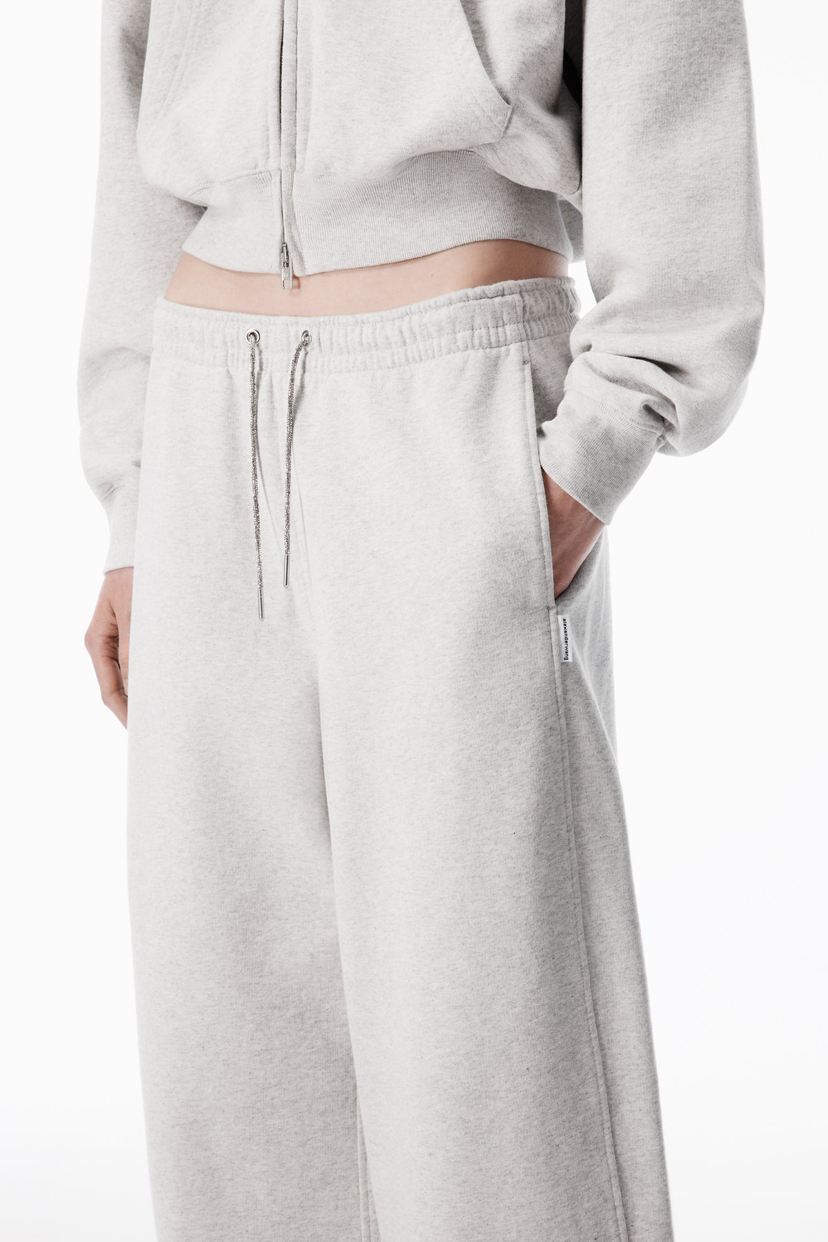 LIGHT HEATHER GREY