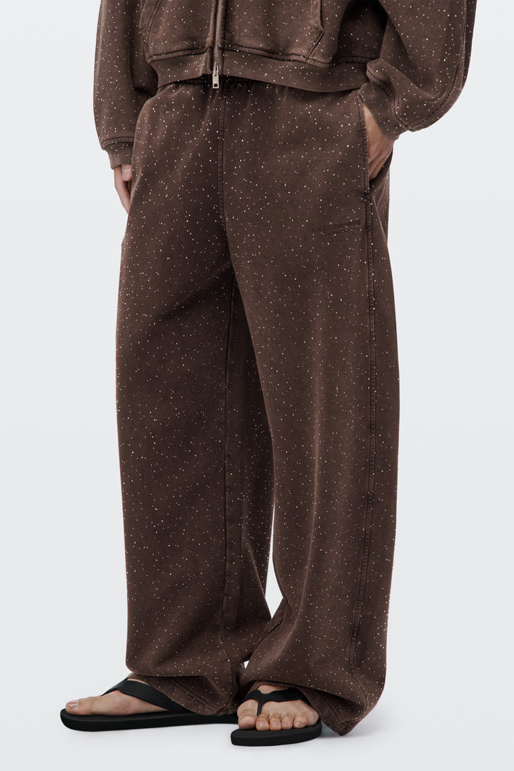 DARK BROWN