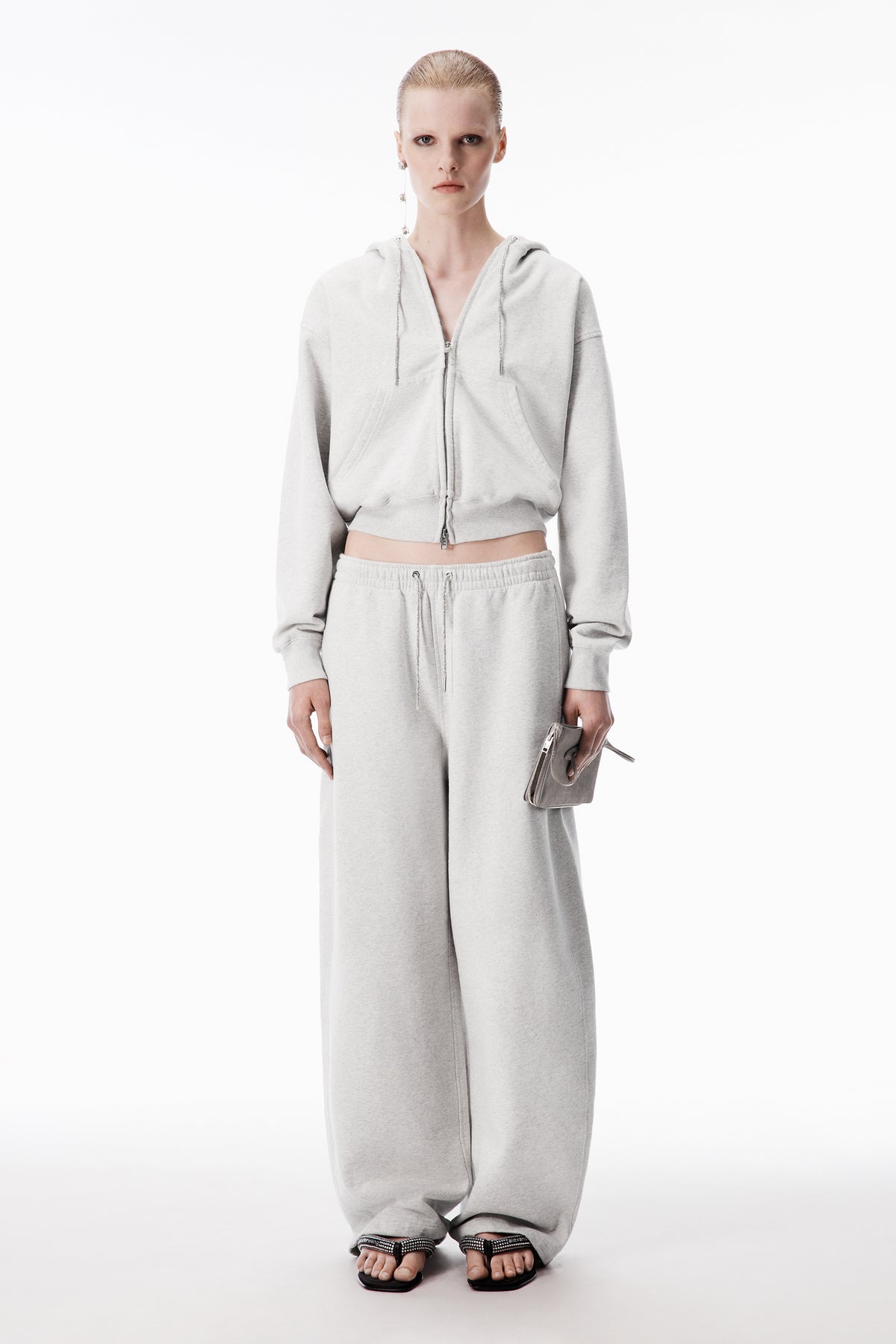 LIGHT HEATHER GREY