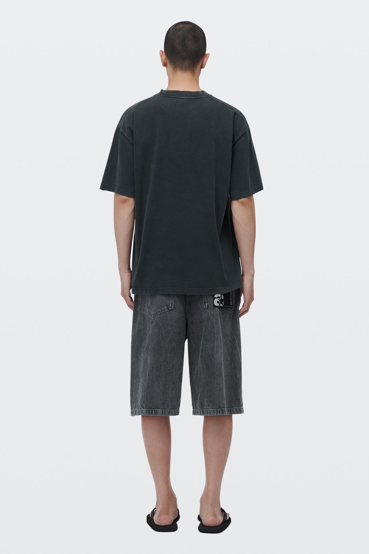 WASHED BLACK