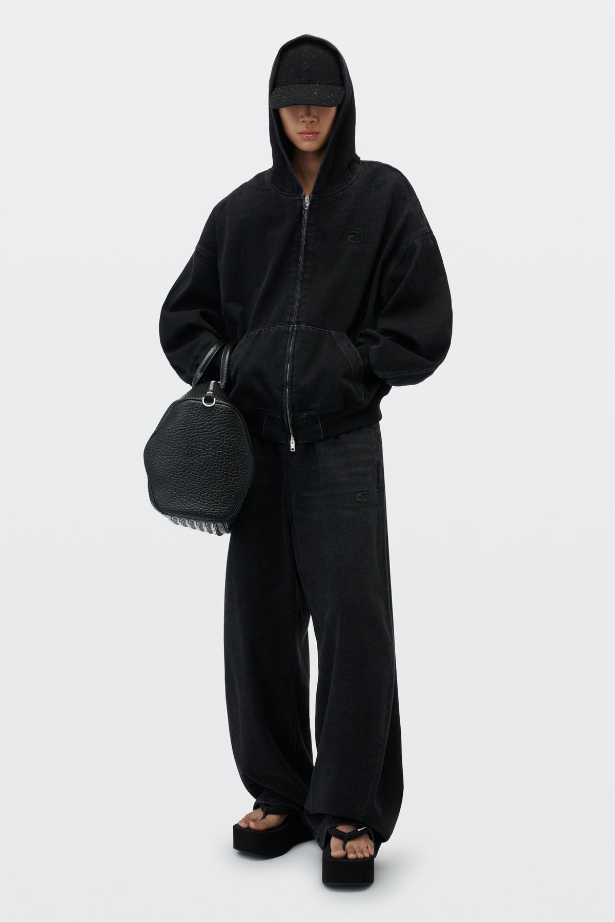 WASHED BLACK