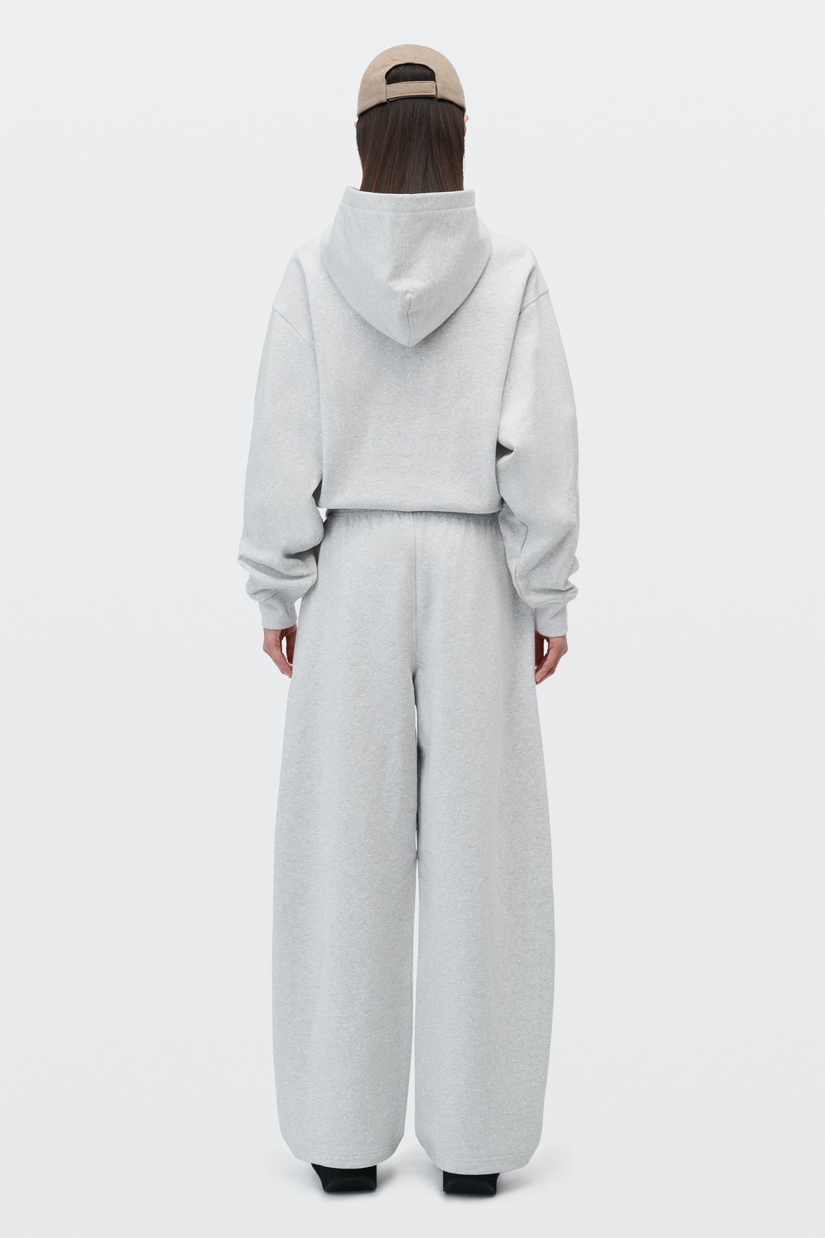 LIGHT HEATHER GREY