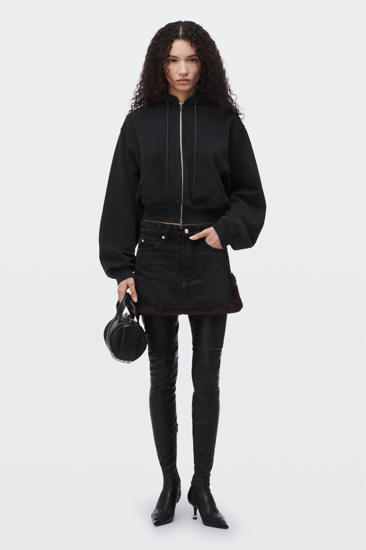 WASHED BLACK