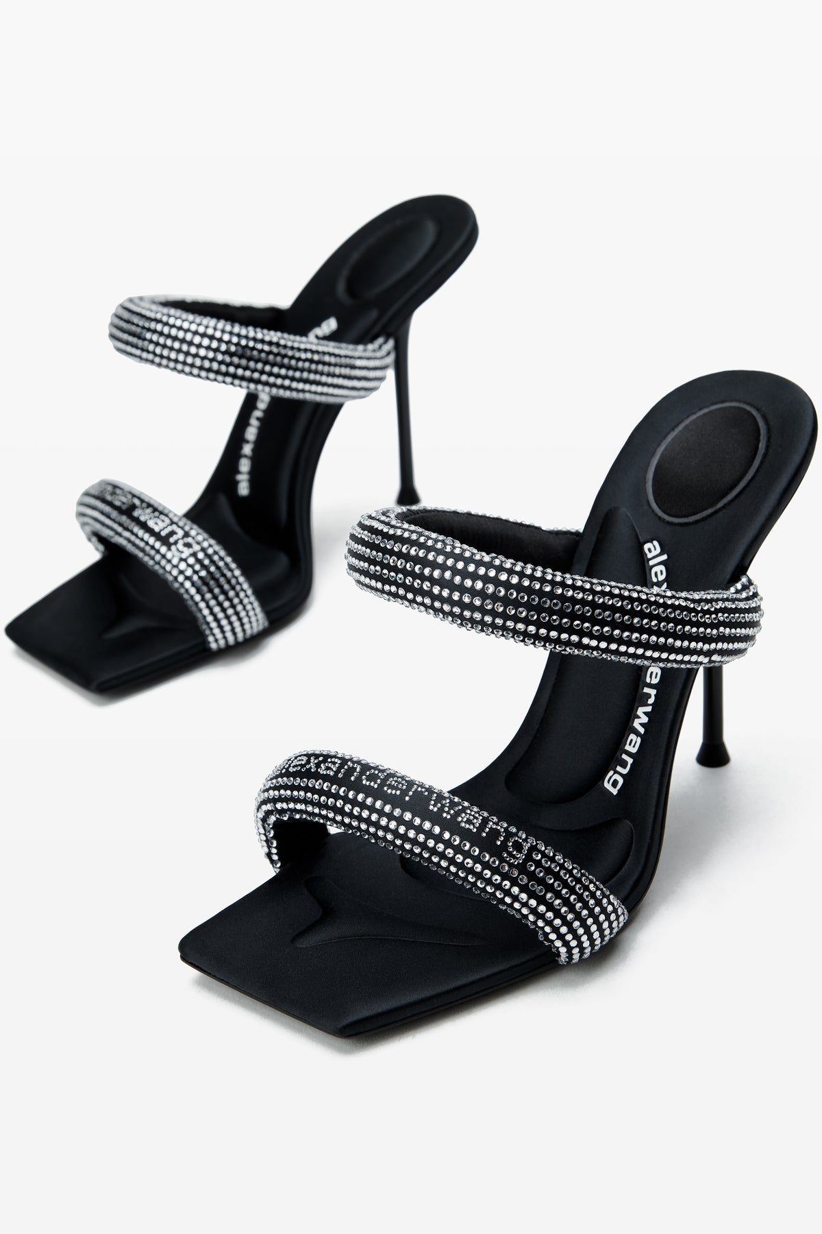 BLACK/SILVER