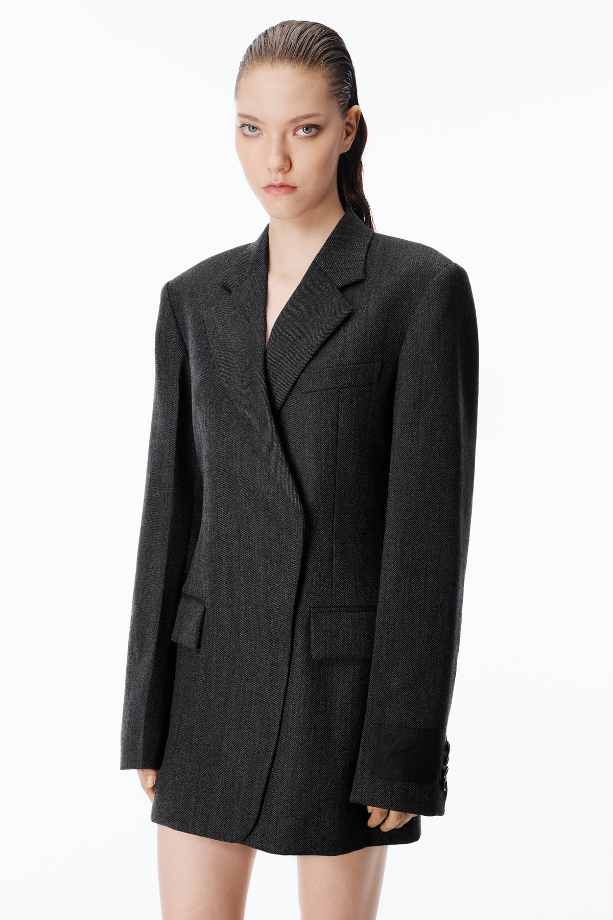 BLACK/CHARCOAL