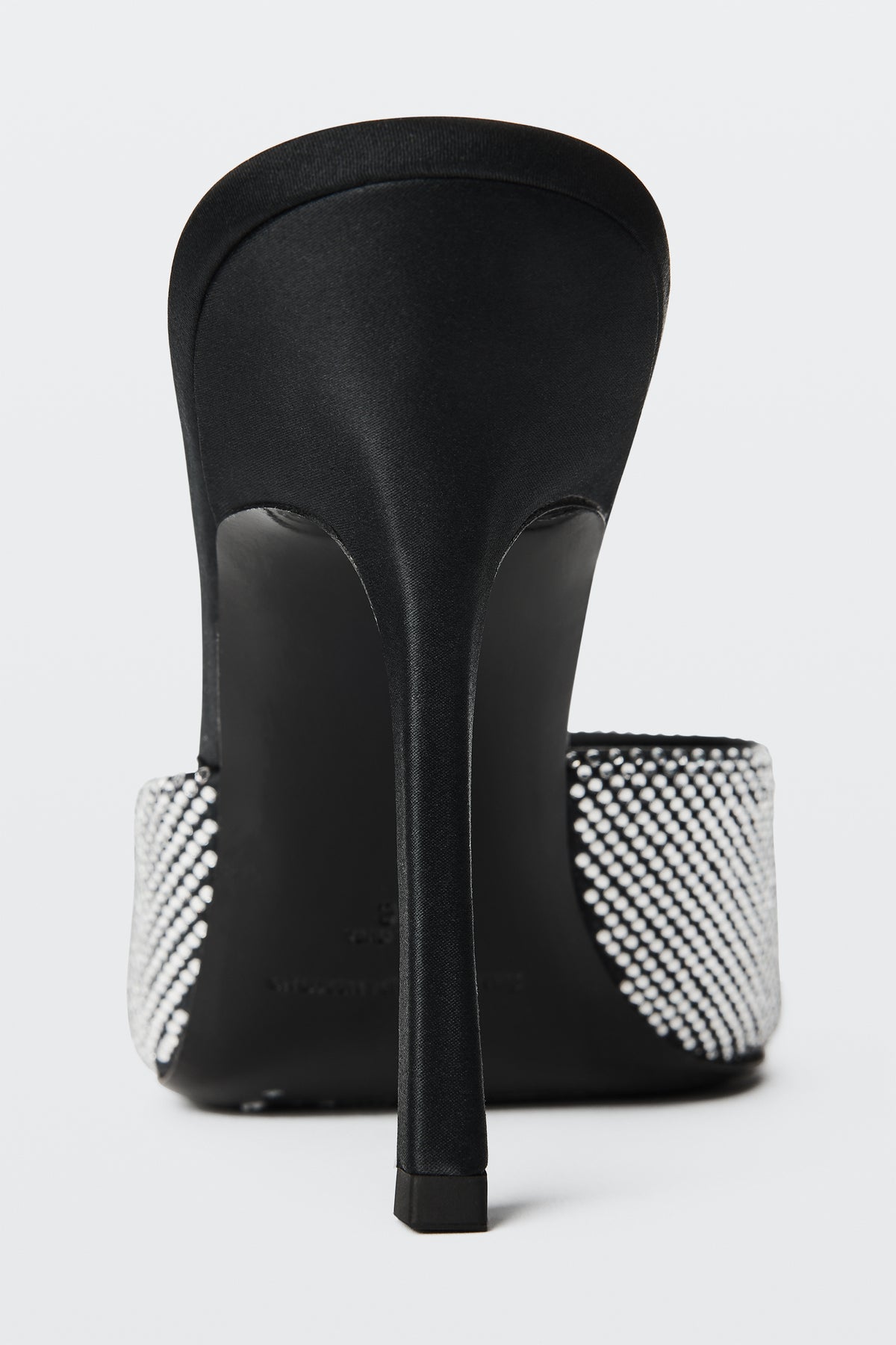 BLACK/SILVER