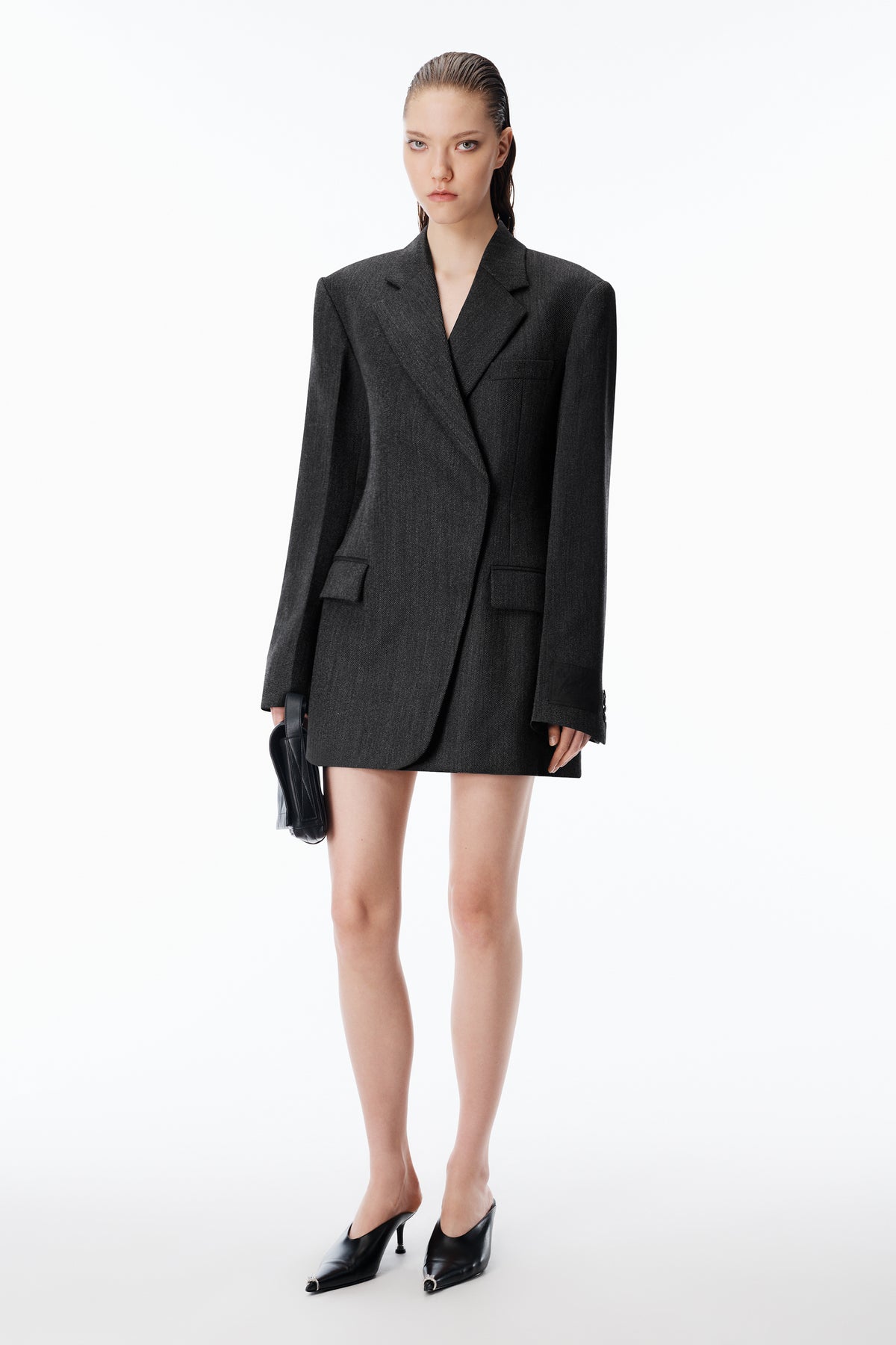 BLACK/CHARCOAL