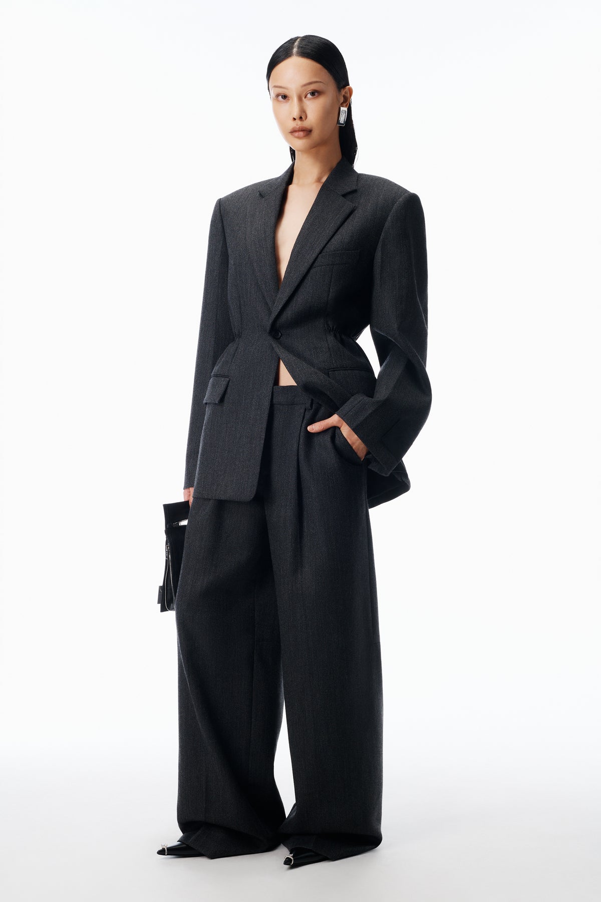 BLACK/CHARCOAL