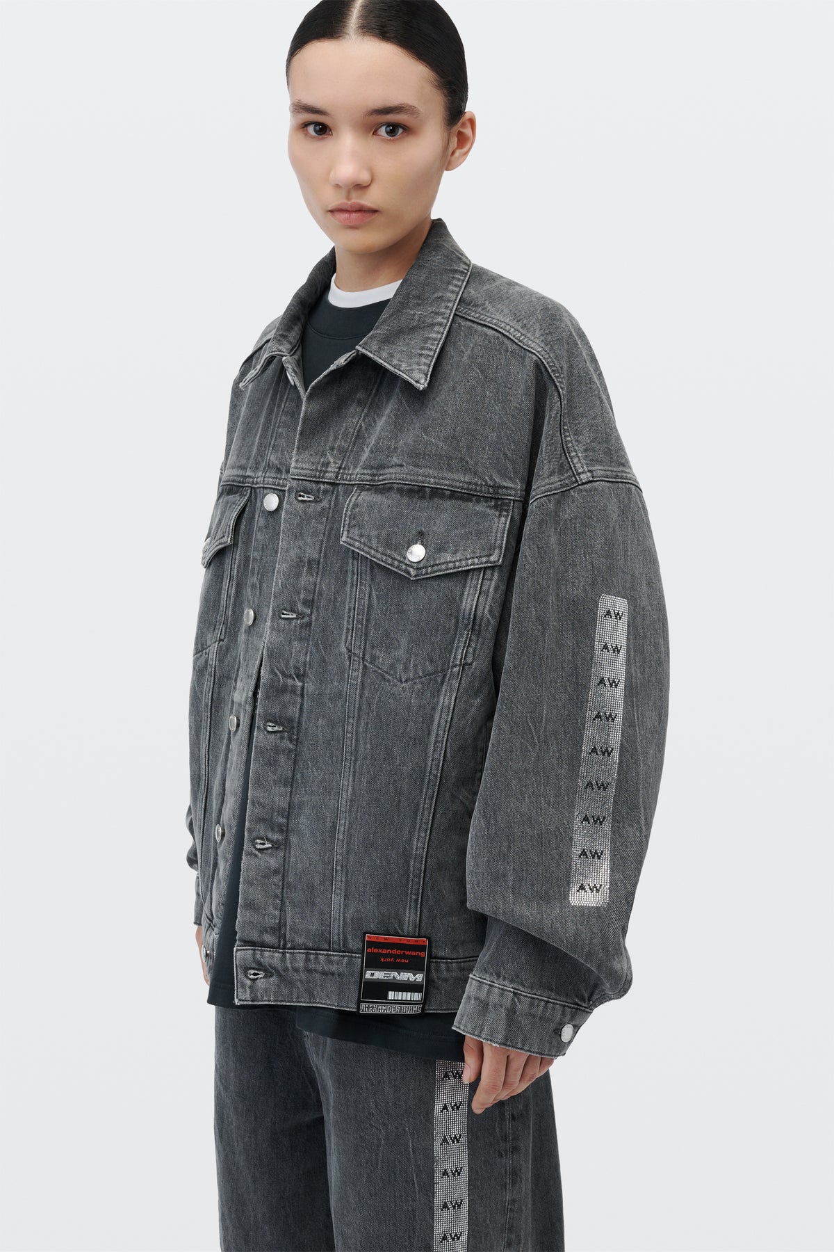 DEEP WASHED GREY