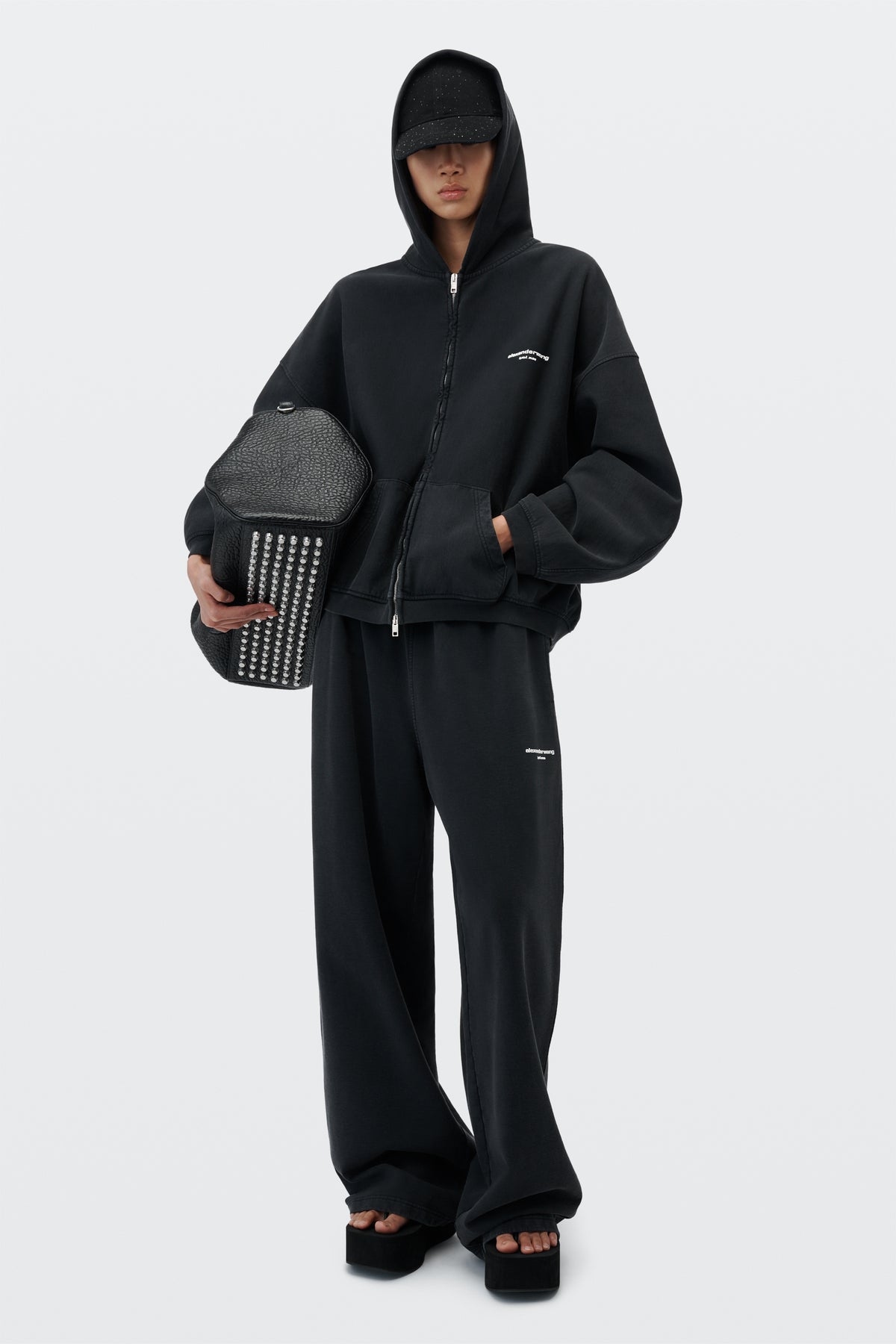 WASHED BLACK