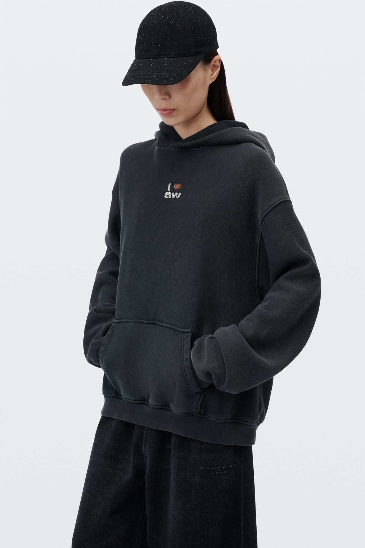 WASHED BLACK