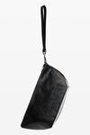 Alexander Wang black punch 裂纹漆皮腕带手拿包