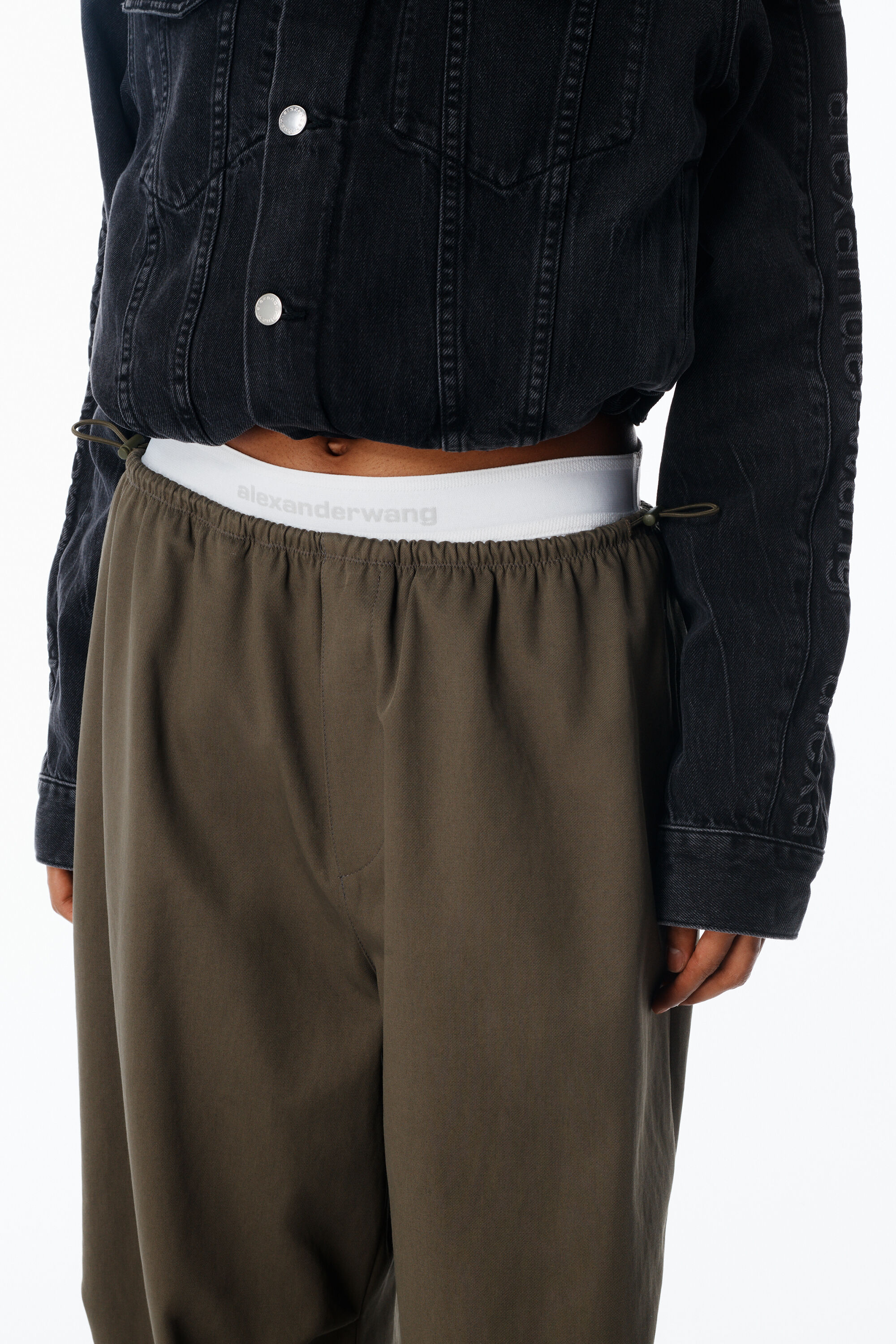 Pre-styled Mid-Rise Track Pant in ARMY GREEN | alexanderwang®