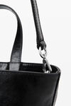 Alexander Wang black punch 裂纹漆皮小号托特包