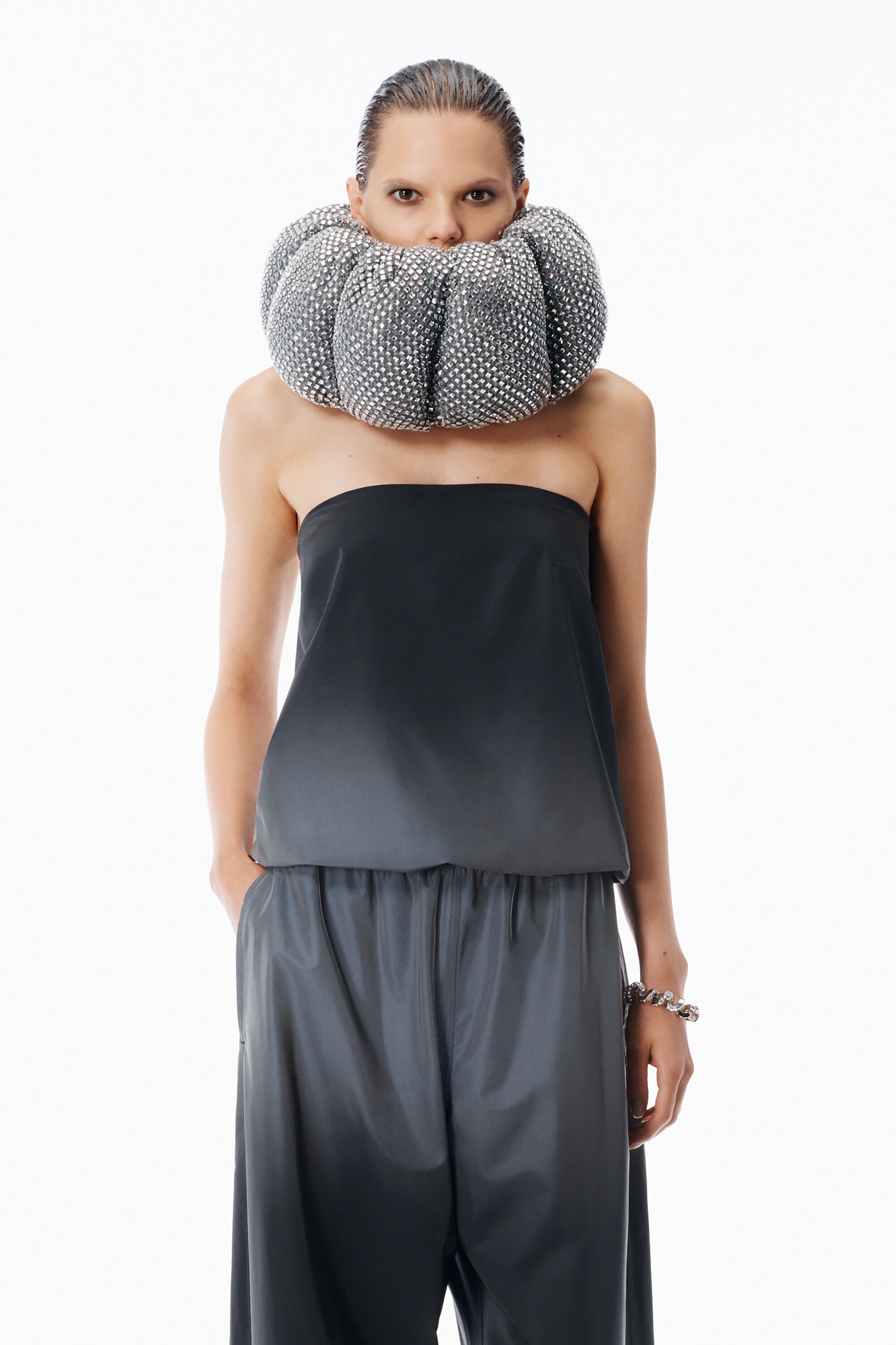 Reflective Strapless Bubble Top in SILVER/BLACK | alexanderwang®