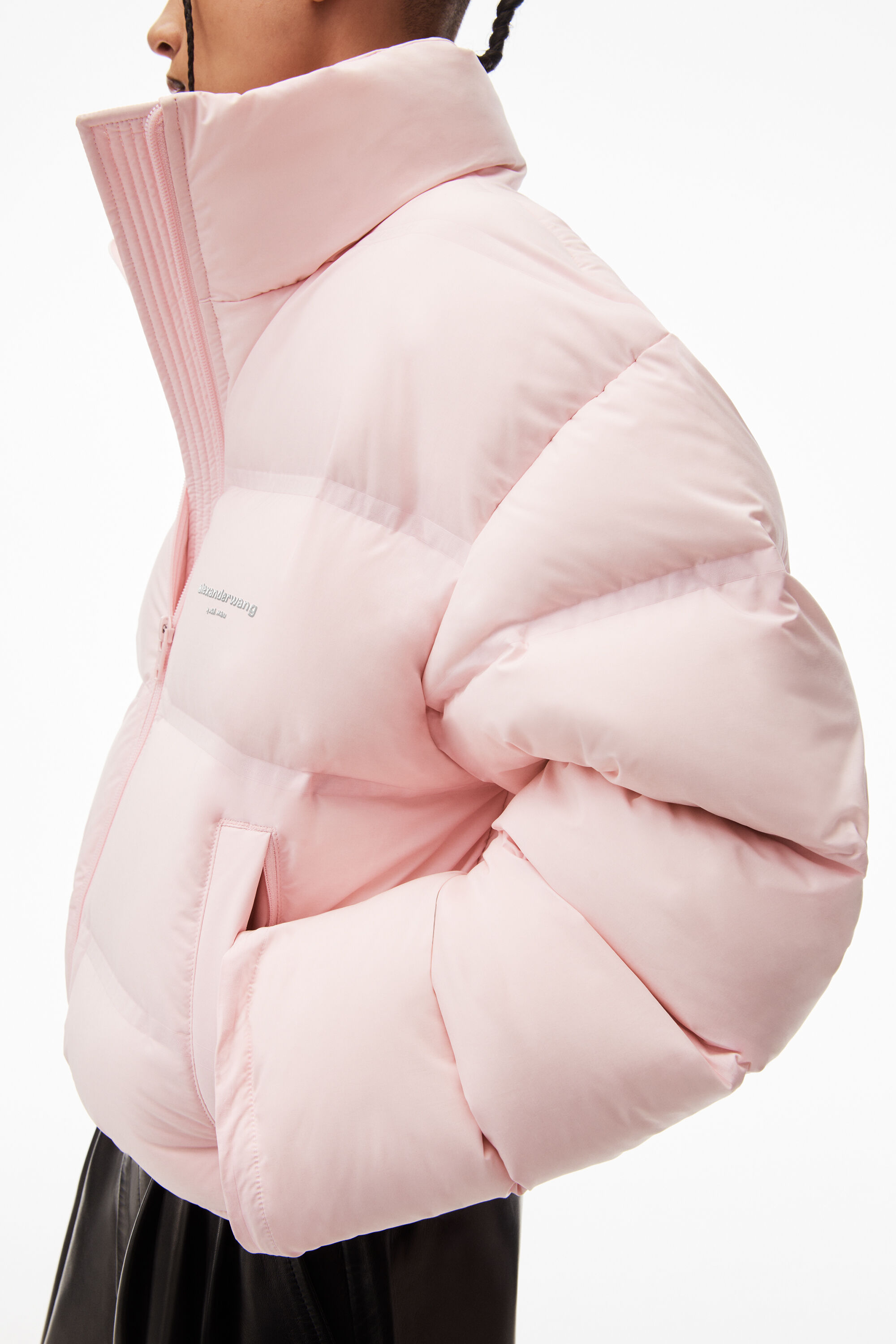 alexanderwang cropped puffer coat with reflective logo LIGHT PINK