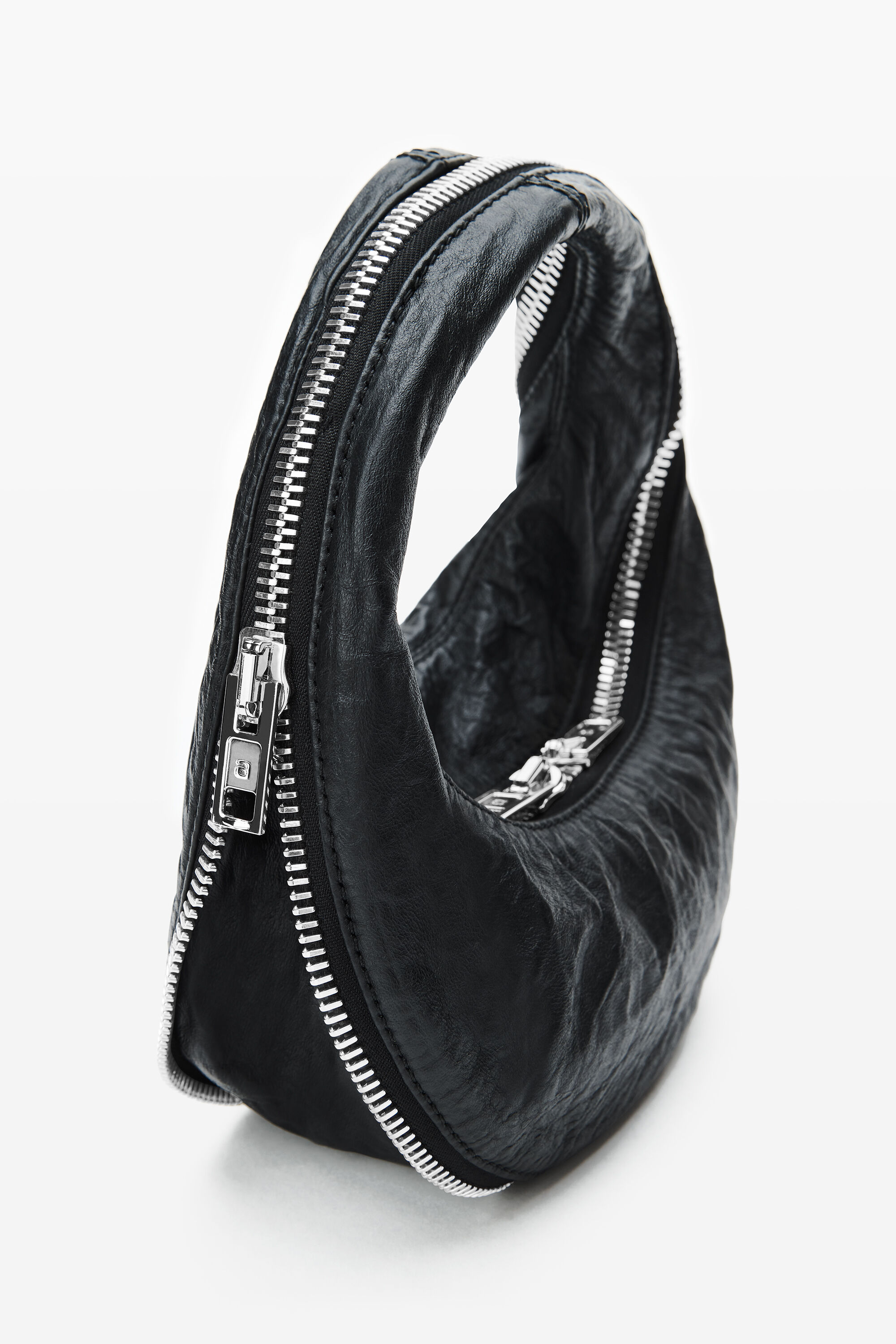 Alexander Wang ☆ Twyst Memory レザー クロスボディバッグ Twyst Crossbody Bag in Memory Leather in BLACK | alexanderwang®