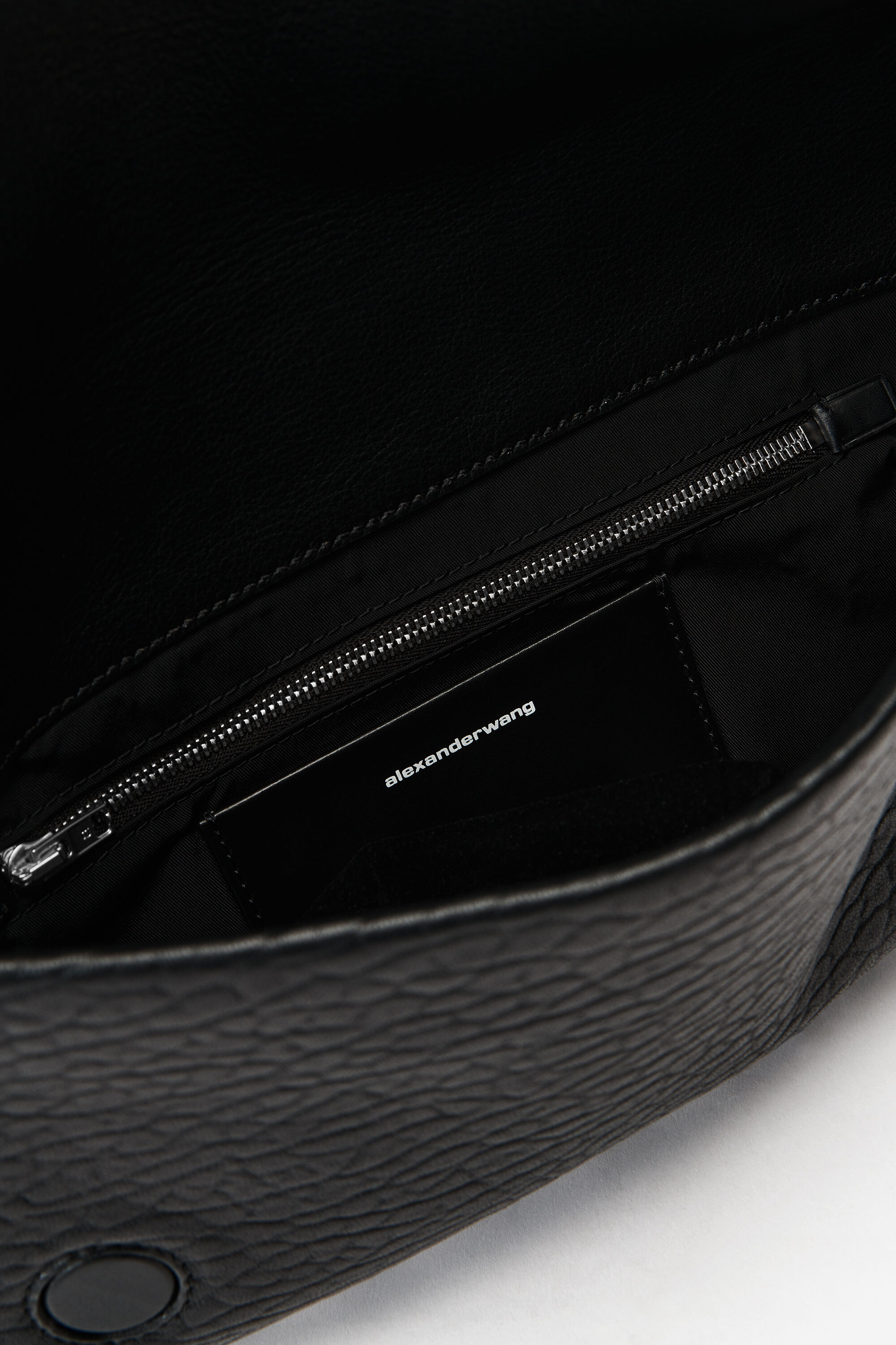 Roz Shoulder Bag in Leather in BLACK | alexanderwang®