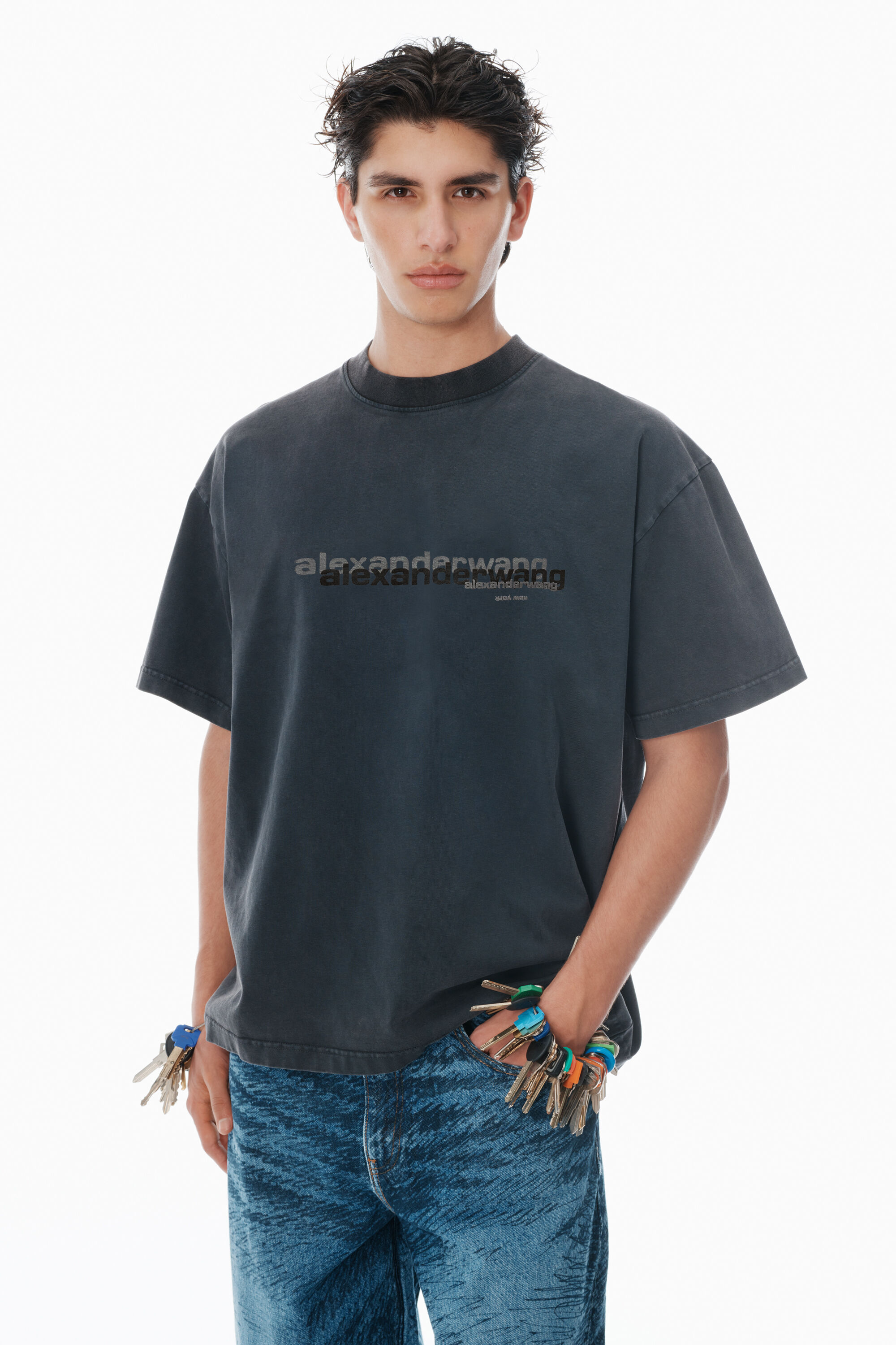 Black Cotton Oversized Logo Tee in WASHED BLACK | alexanderwang®