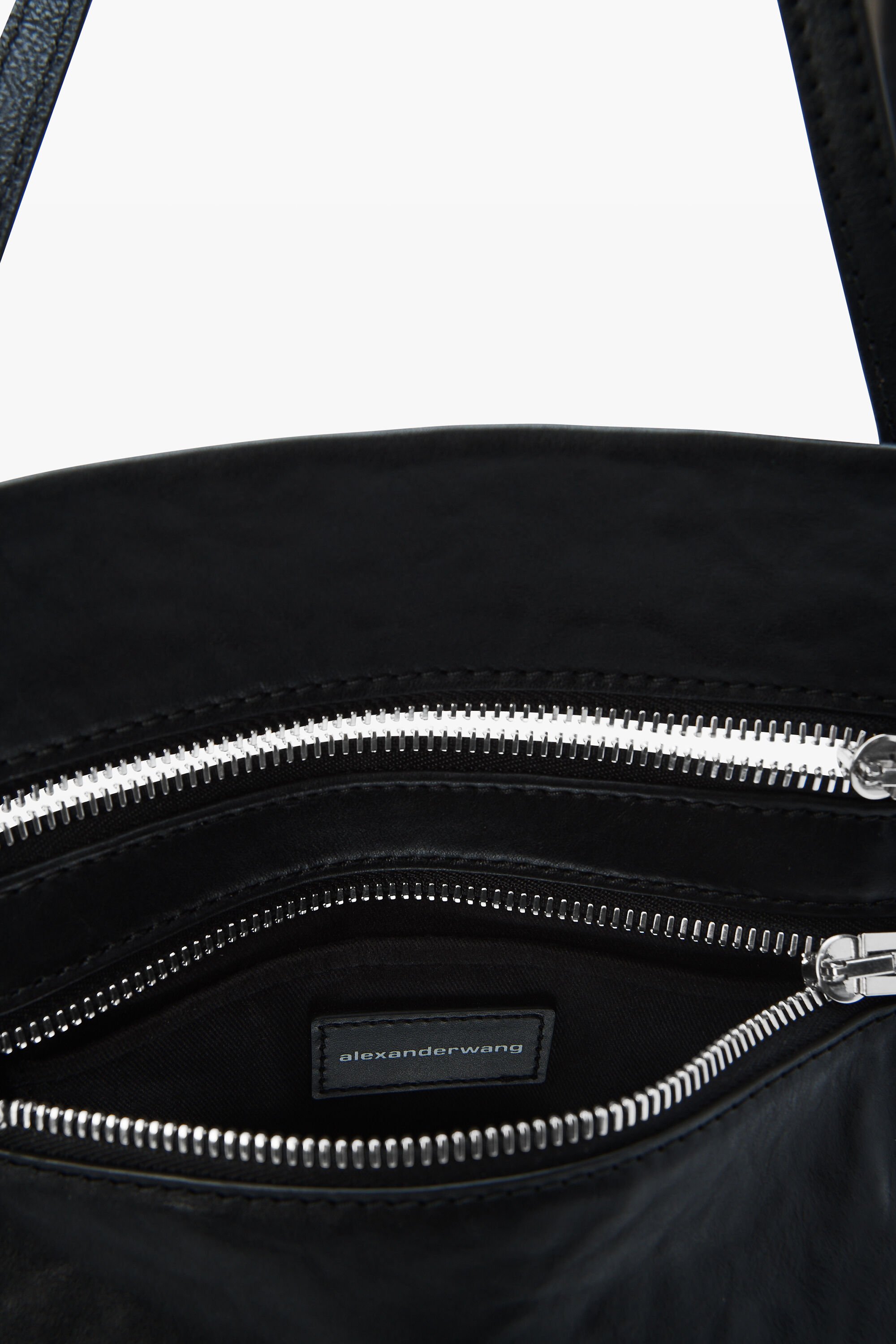 Axis Crossbody Pouch in Leather in BLACK | alexanderwang®