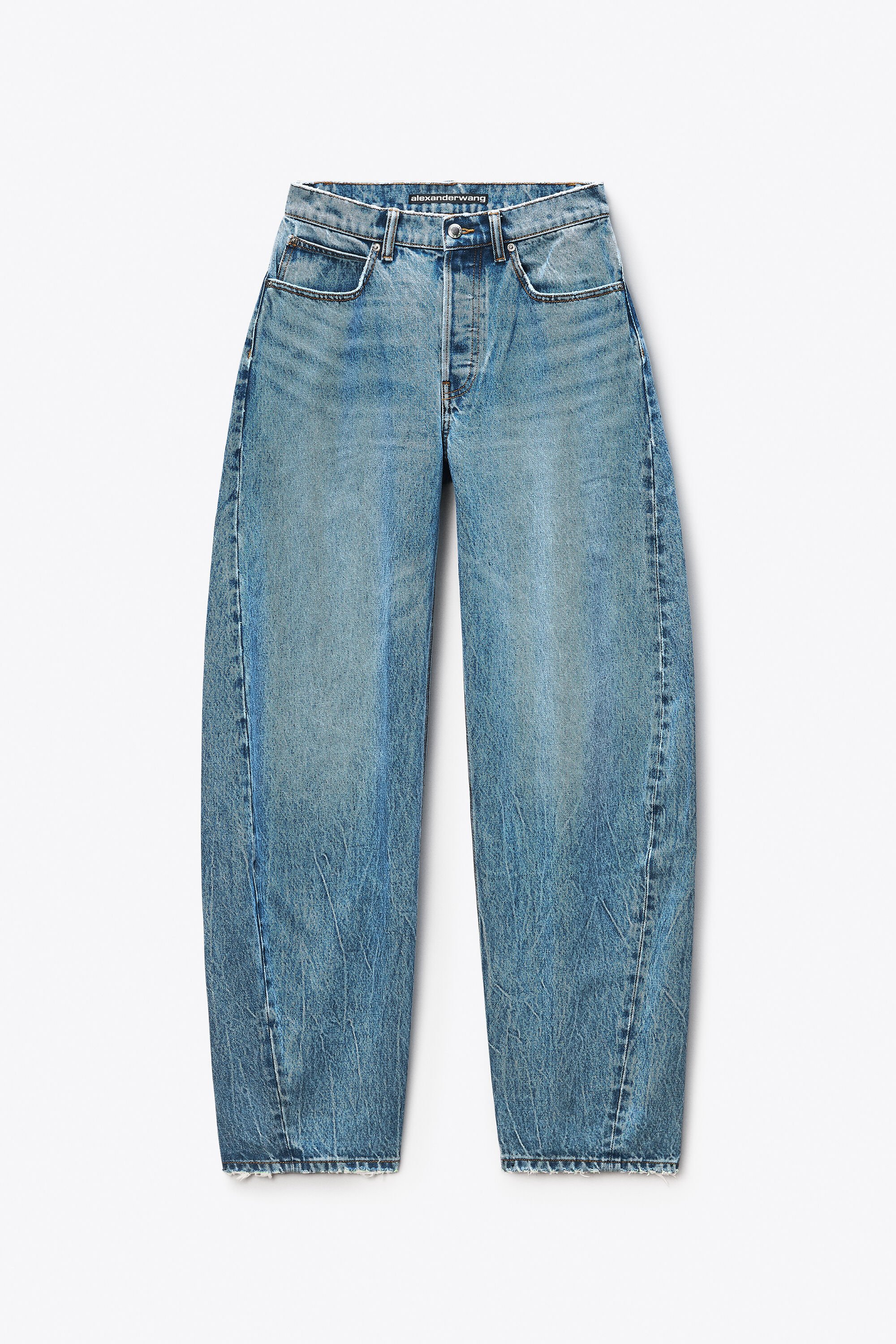 4DC1264111486T.jpg?sw=1200