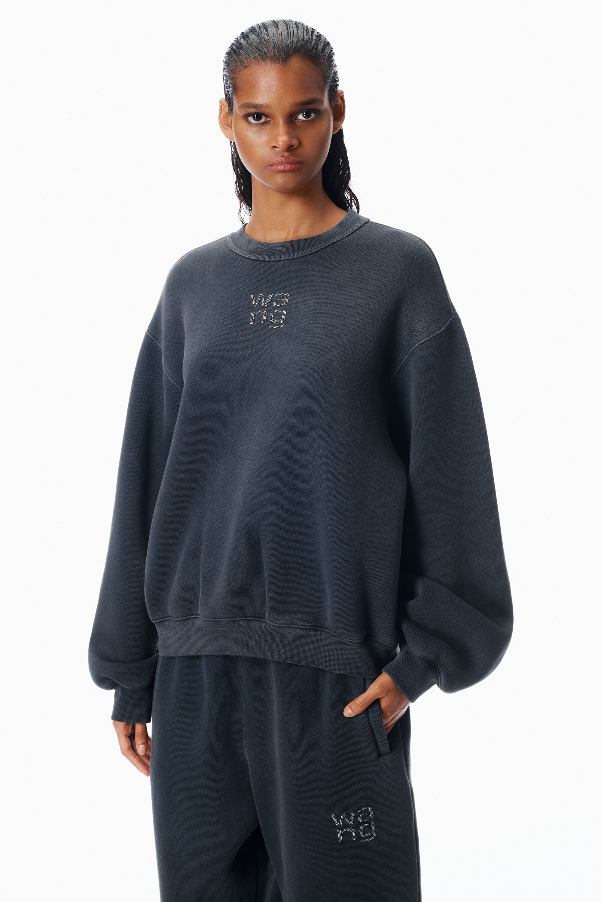 4CC1261219011R.jpg?sw=1200