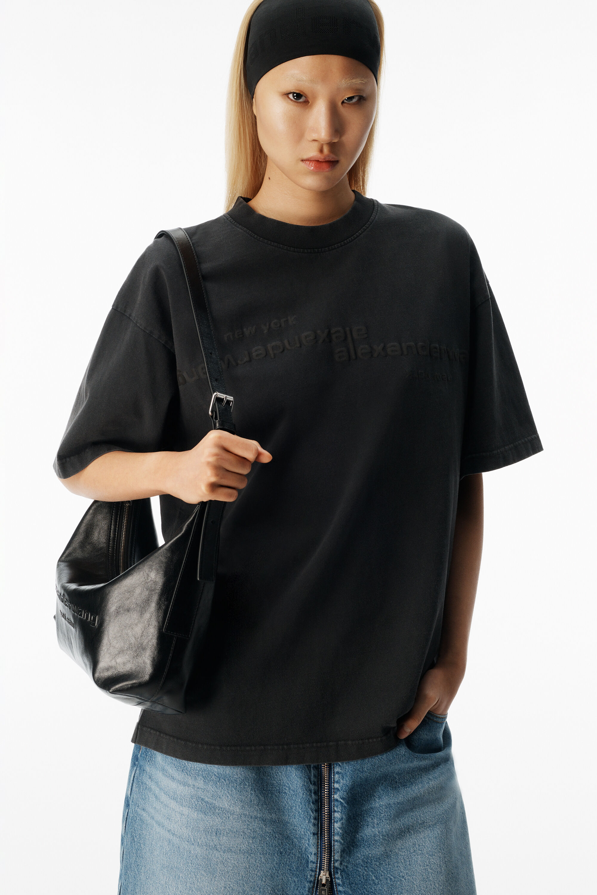 【Alexander wang】別注限定色：ロゴタンクトップ Men's Designer Tank Tops, Shirts & Sleeveless Shirts | alexanderwang®