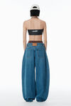 Alexander Wang deep blue jeans a palloncino indaco con design integrato
