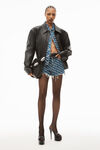 Alexander Wang deep blue/white shorts sfrangiati in denim blu intenso con logo