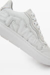 alexander wang 徽标发泡彩胶卵石纹皮革运动鞋 optic white