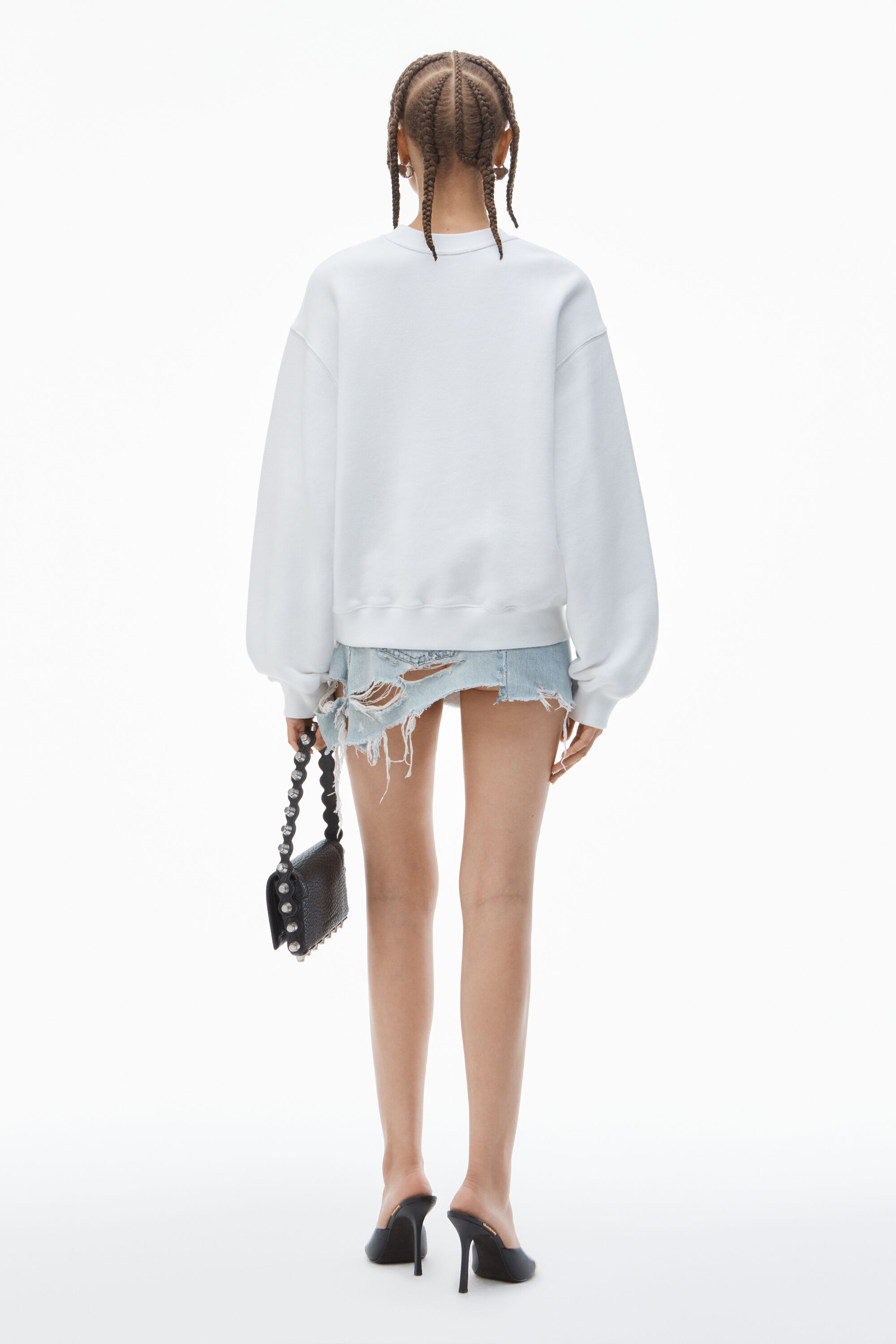 ★DXOH★Unisex stack logo sweatshirt White Ivory★正規品 CDG: Logo Crew Neck Sweatshirt (White) | DSMNY E-SHOP