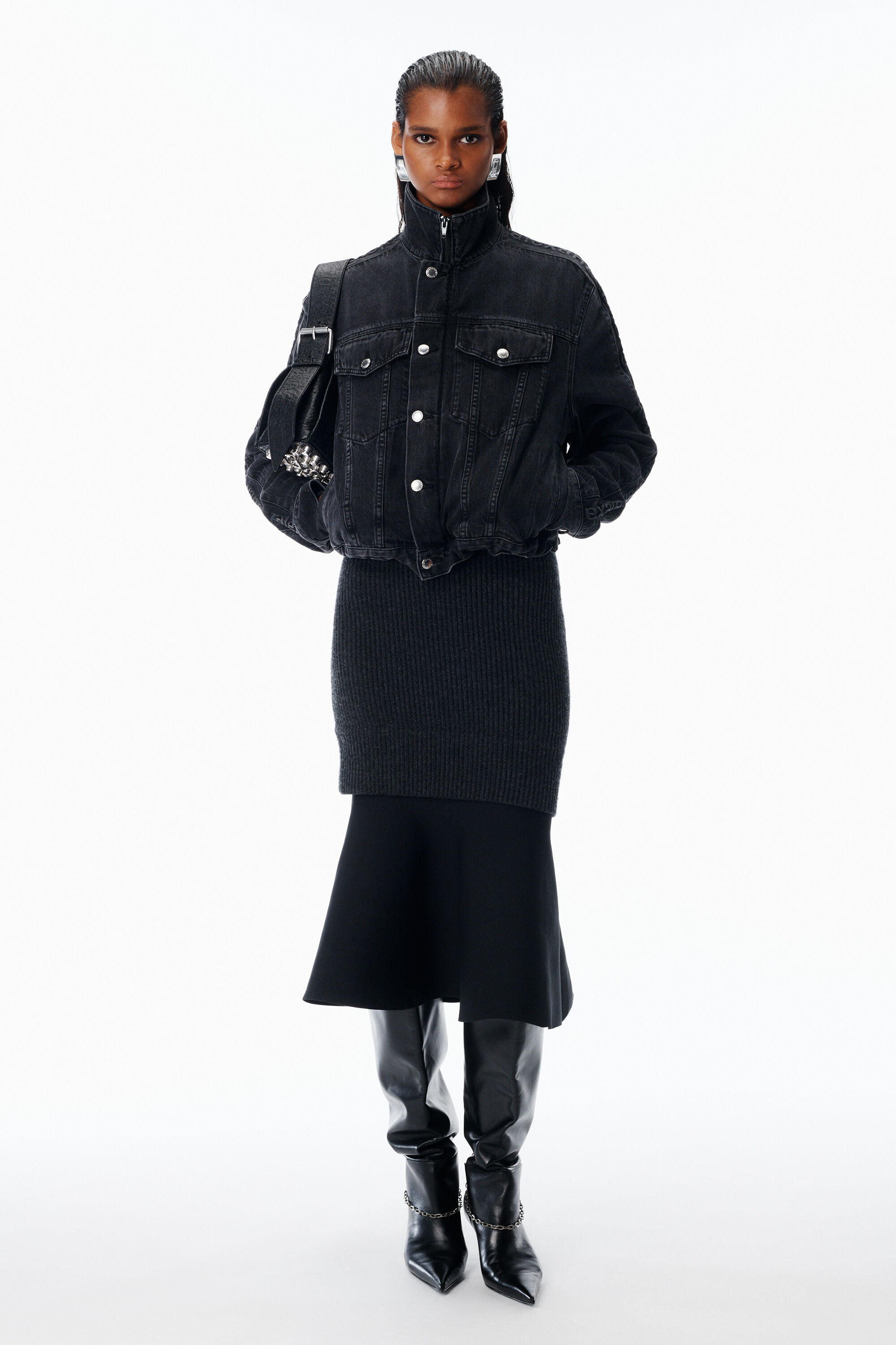 4DC1262961031F.jpg?sw=720