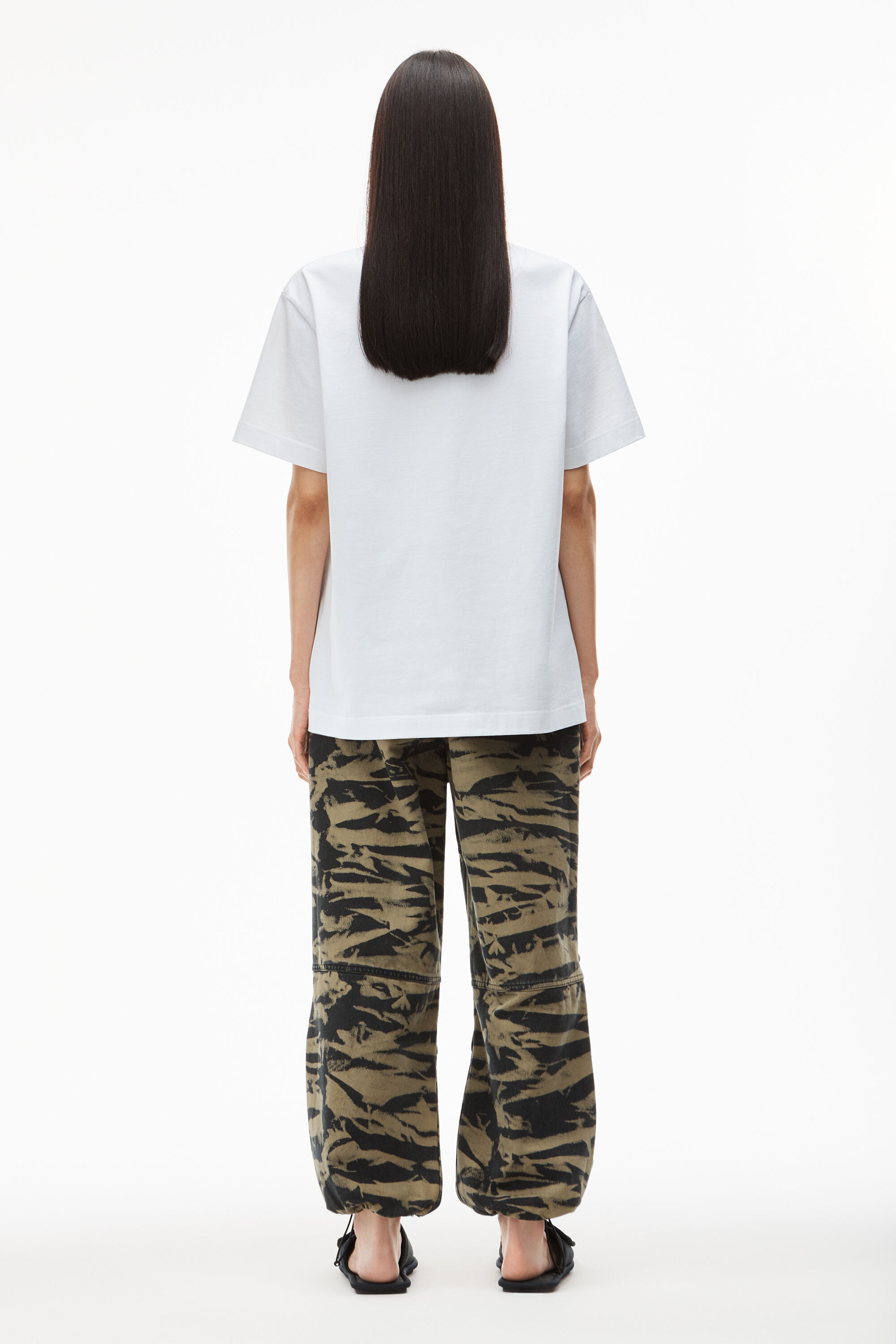 alexanderwang BUZZ CUT GRAPHIC TEE IN COMPACT JERSEY BRIGHT WHITE alexanderwang BUZZ CUT GRAPHIC TEE IN COMPACT JERSEY BRIGHT WHITE