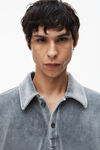 alexander wang 压花徽标装饰丝绒铰接 polo 衫 washed charcoal